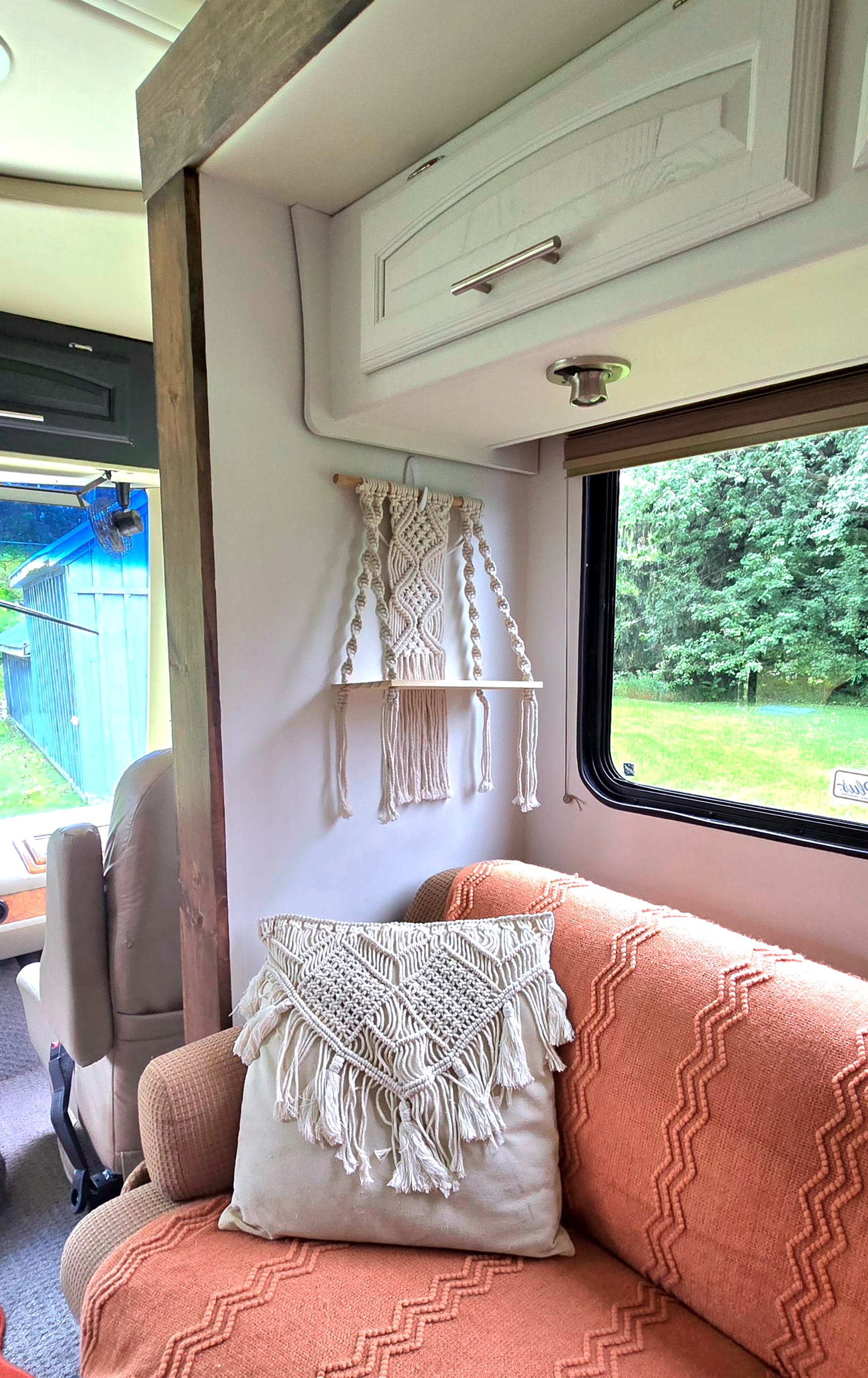 Another Sofa that folds down into a twin bed.. Coachmen Mirada 2008