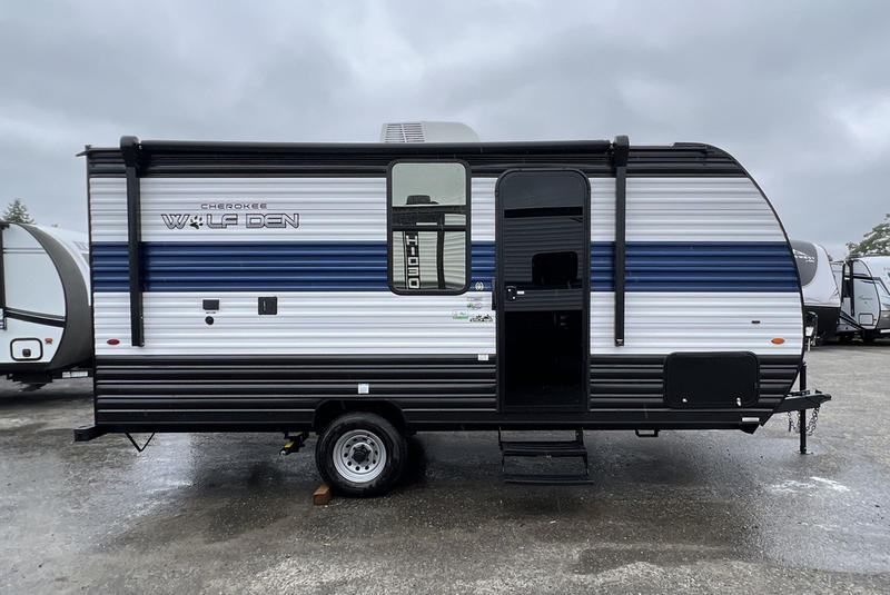 Wolf Den 16EV RV2