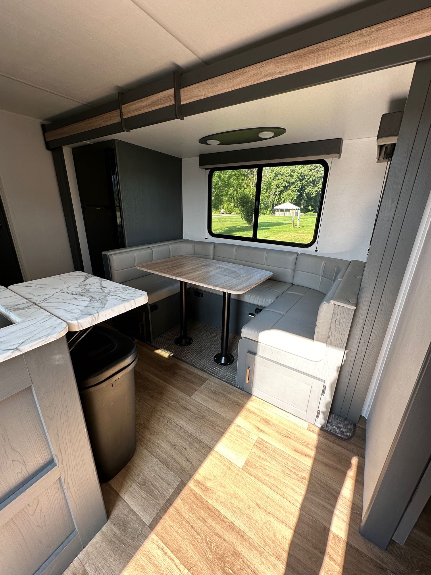 Travel trailer RV Rental 