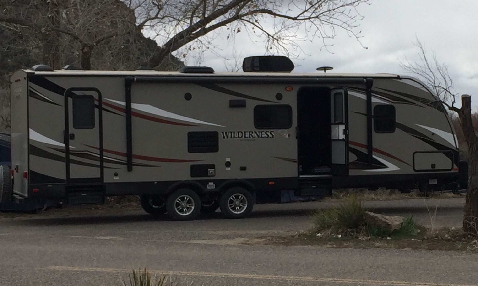 Pet Friendly 2016 Wilderness by Heartland bumper pull camper