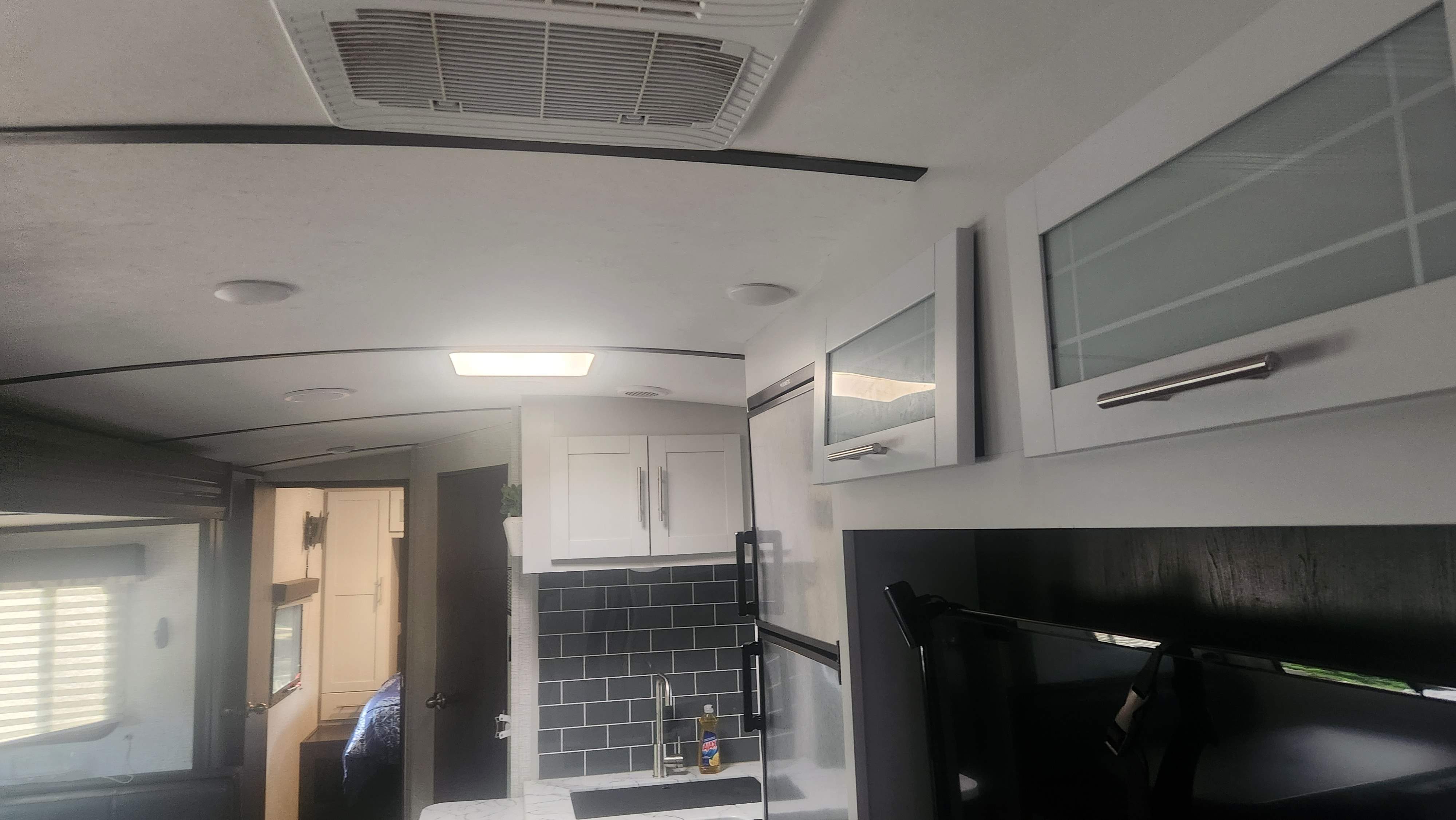 Travel trailer RV Rental 