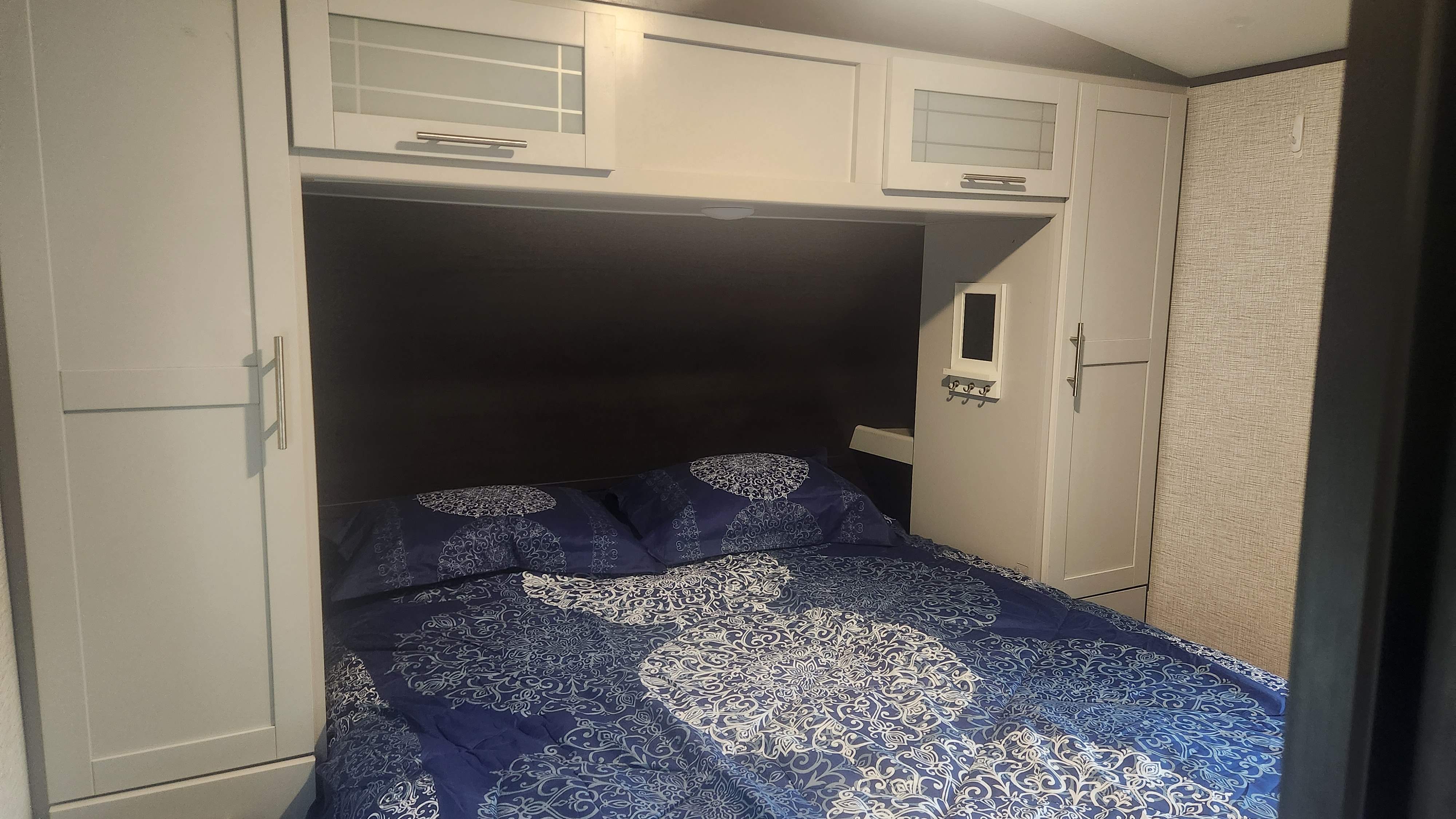 Travel trailer RV Rental 