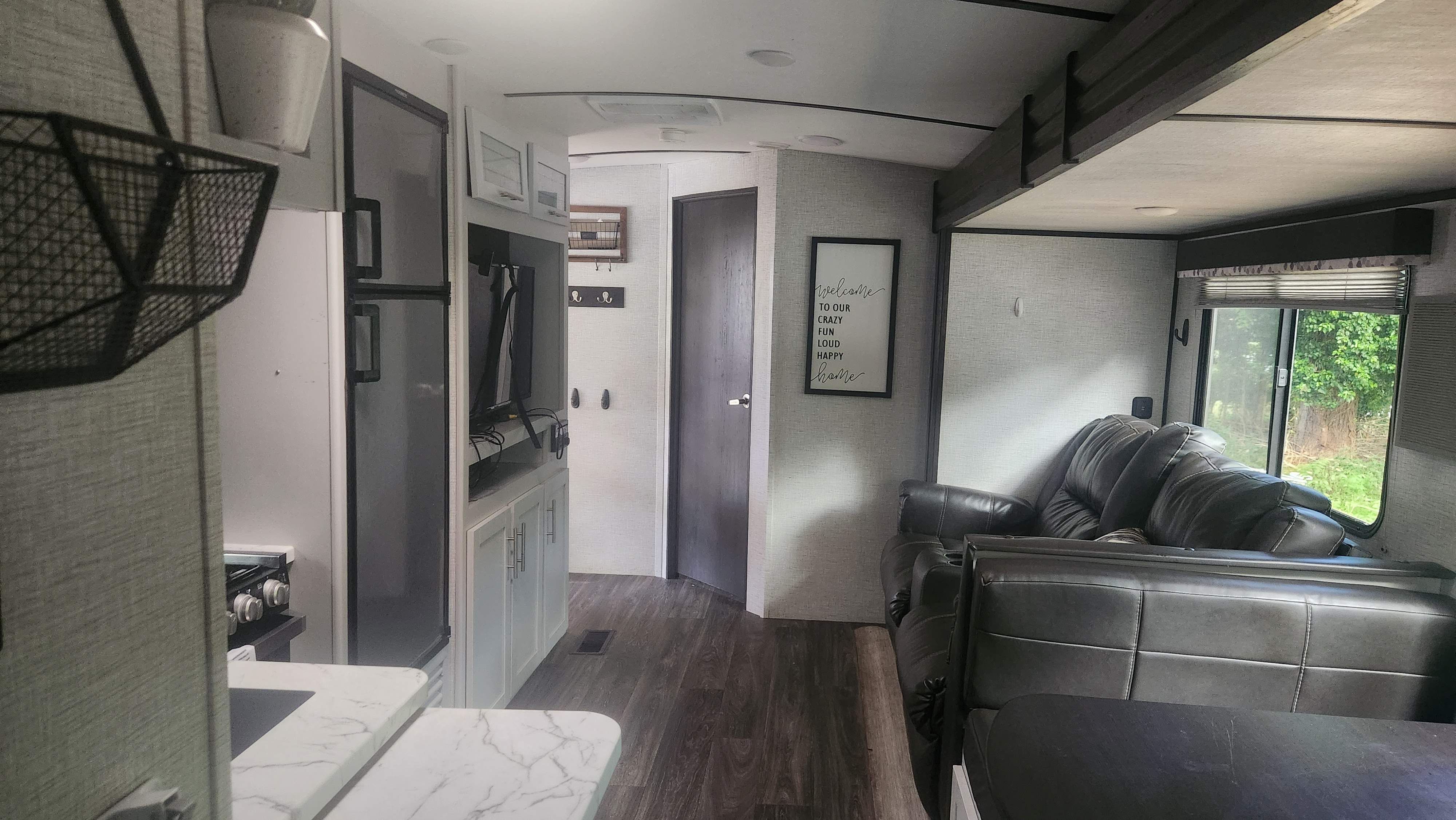 Travel trailer RV Rental 