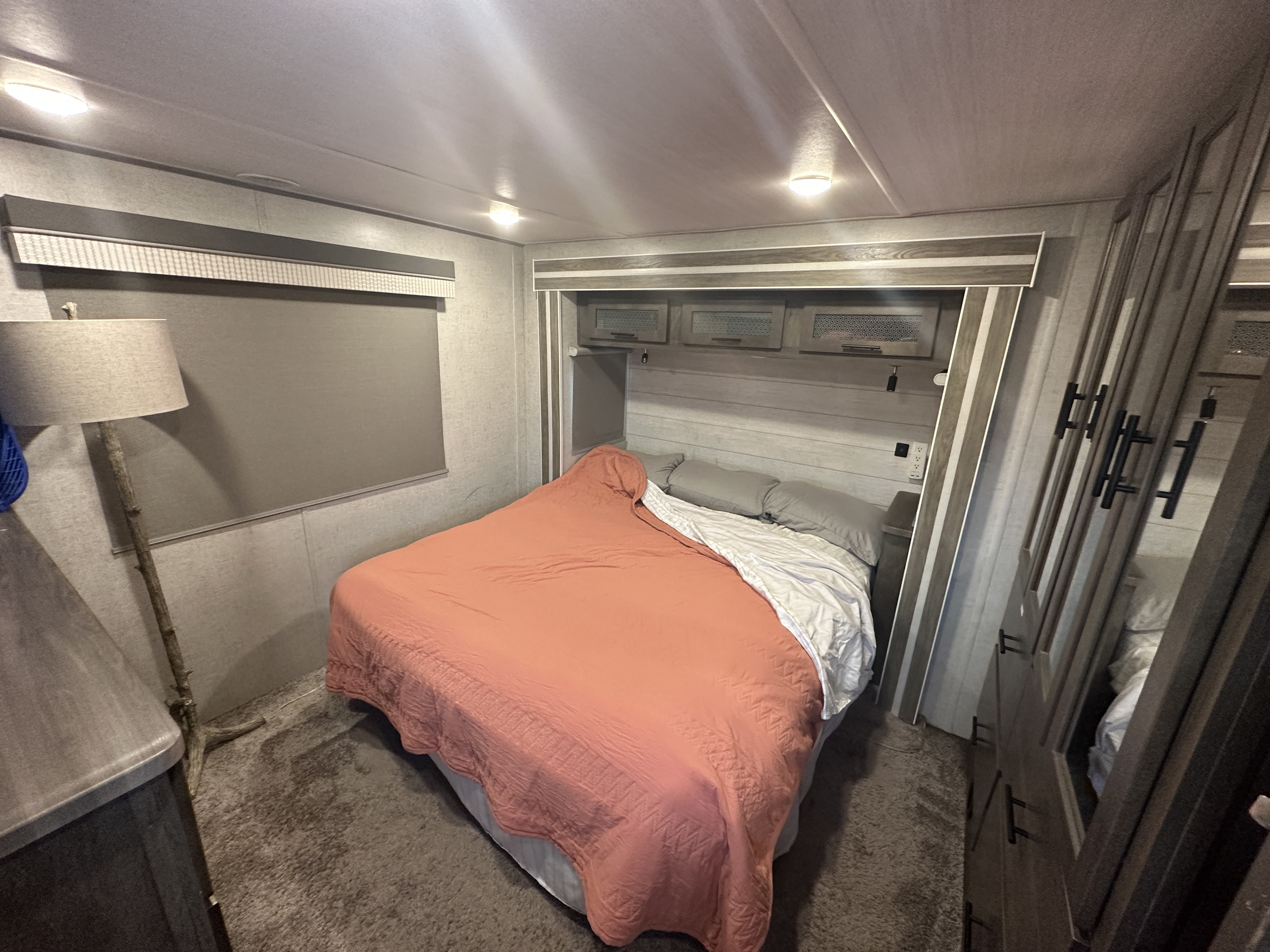 Forest River Wildwood Grand Lodge Destination 2021