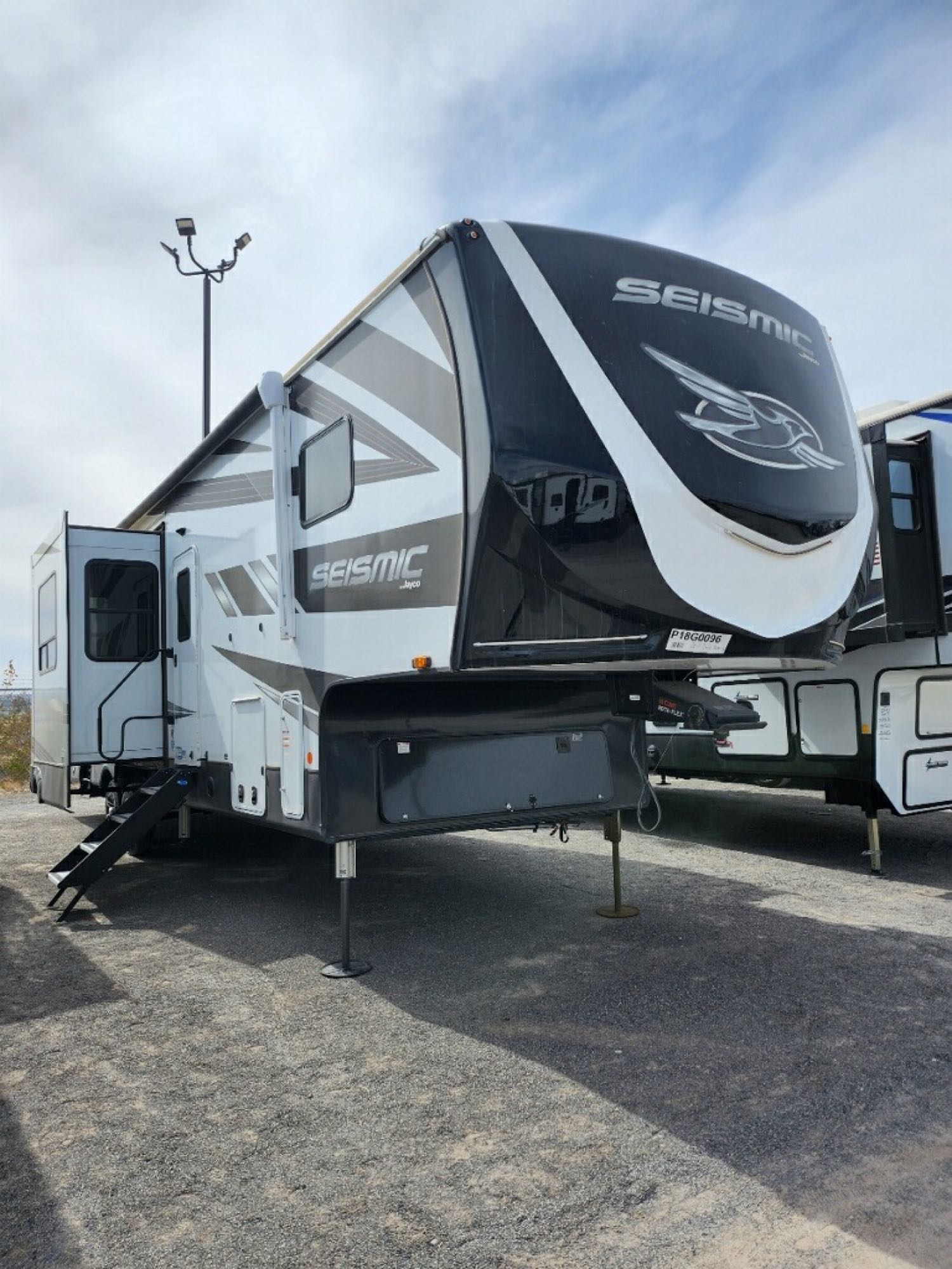 Jayco seismic