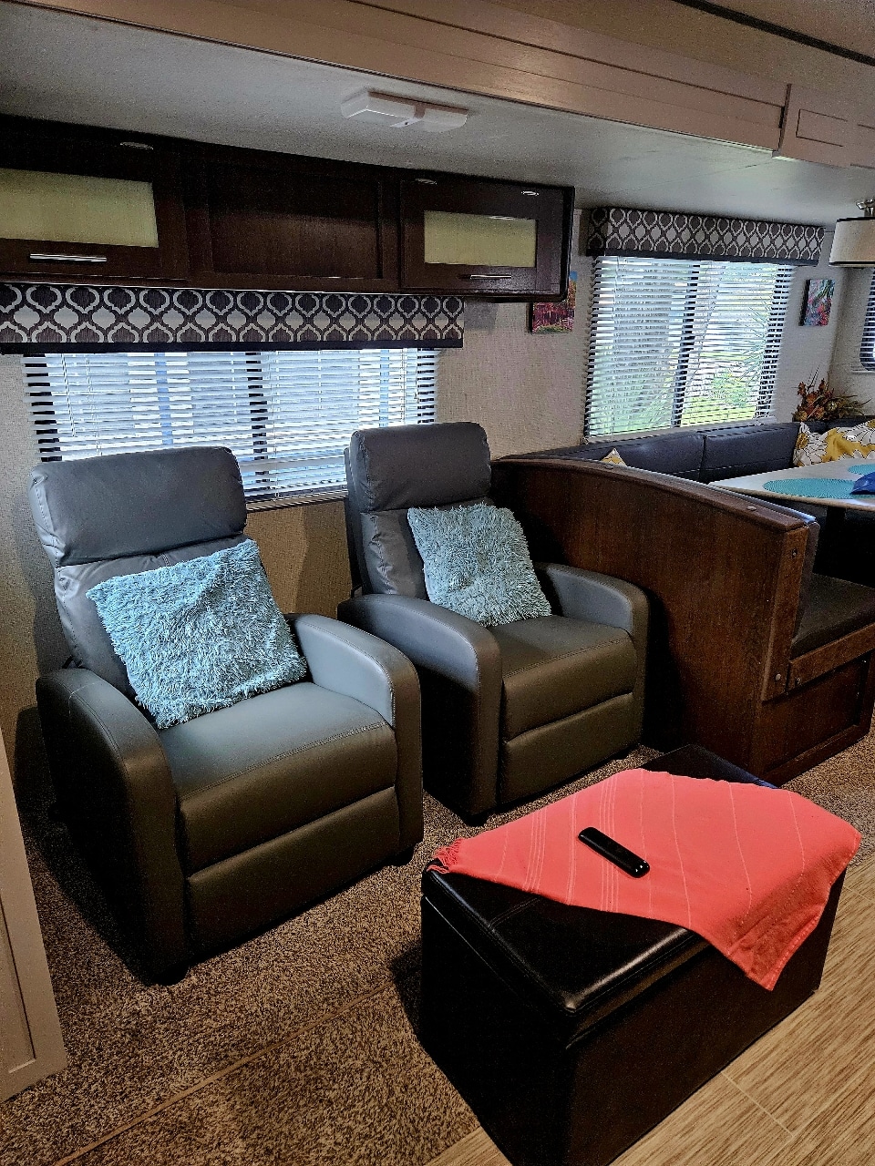 Travel trailer RV Rental 