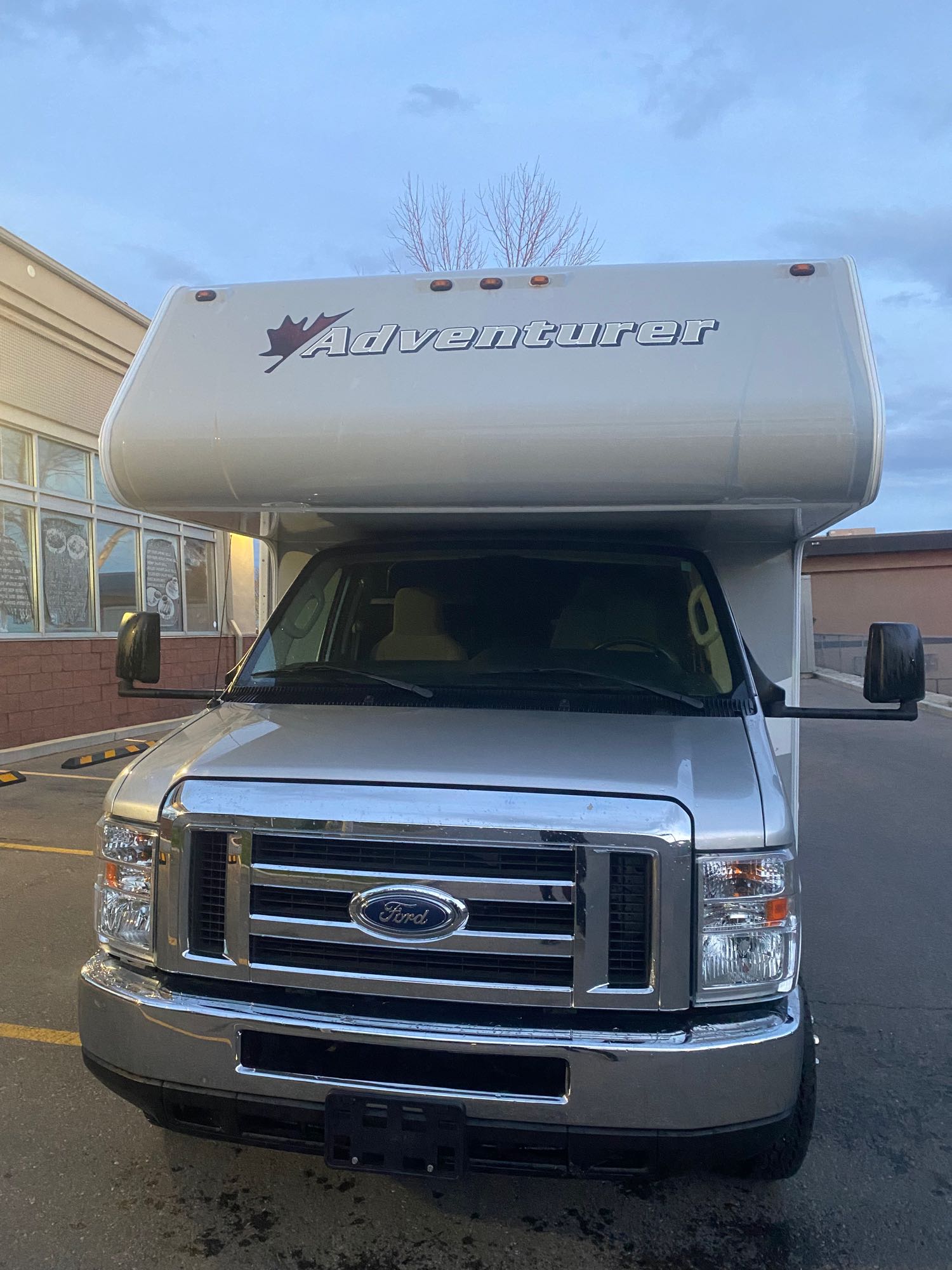 2017 Adventurer 23RB View 6 - Calgary RV Rental Details