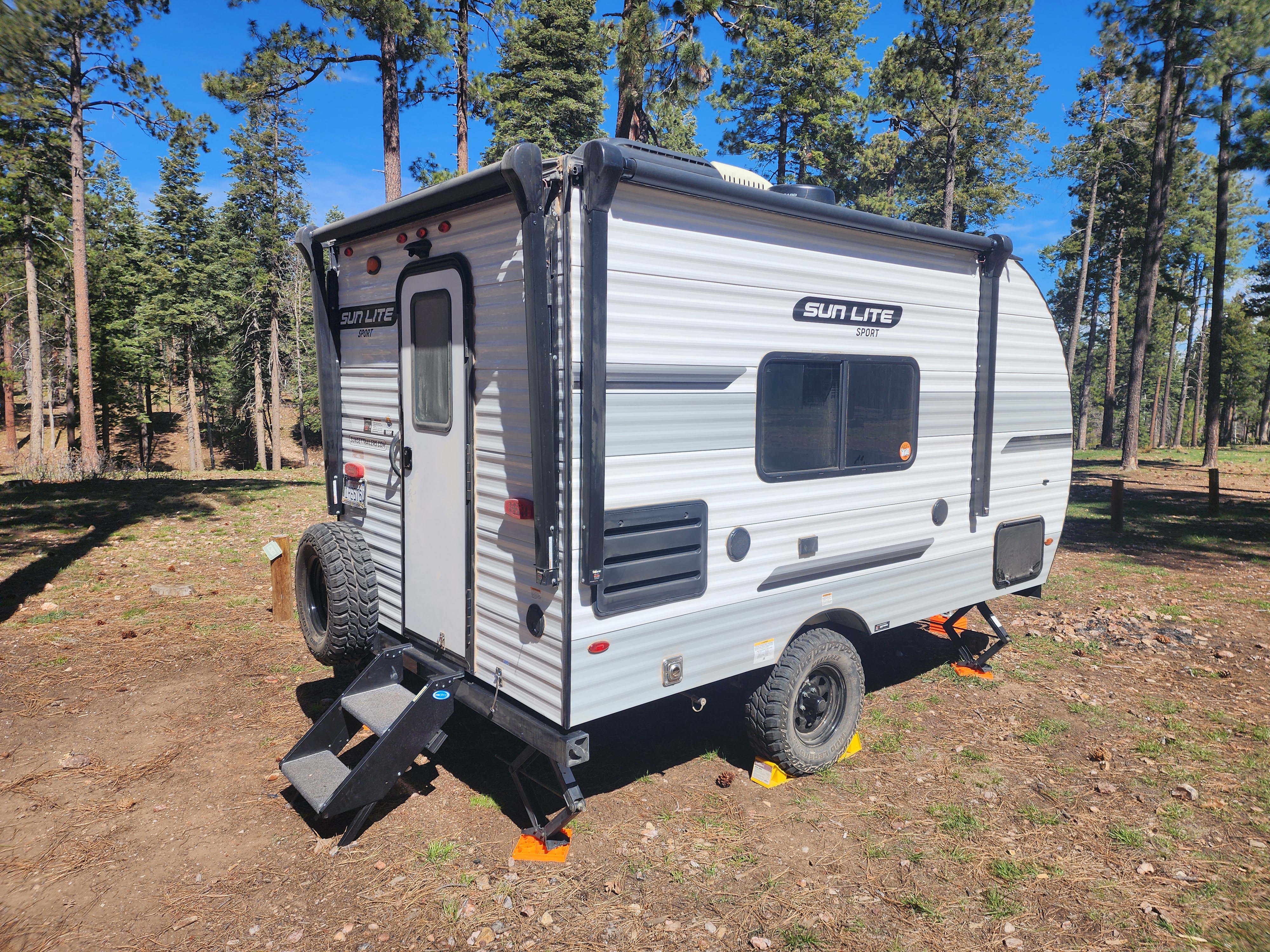 Travel trailer RV Rental 