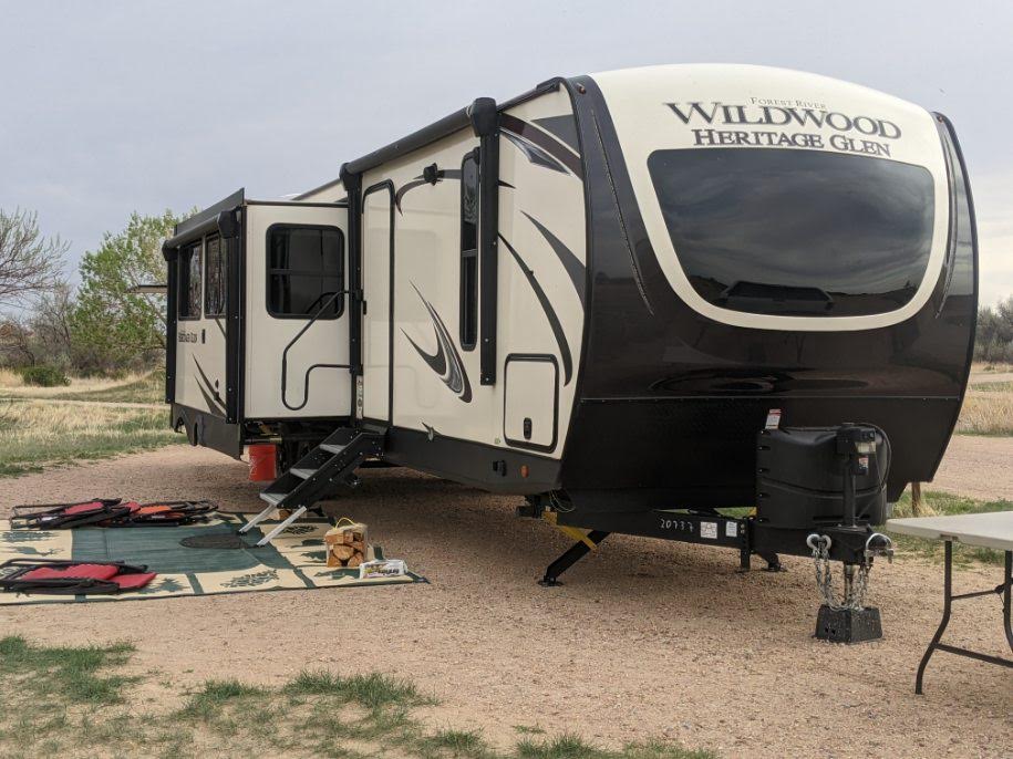 OCEAN BREEZE BUNKHOUSE **FREE DELIVERY**