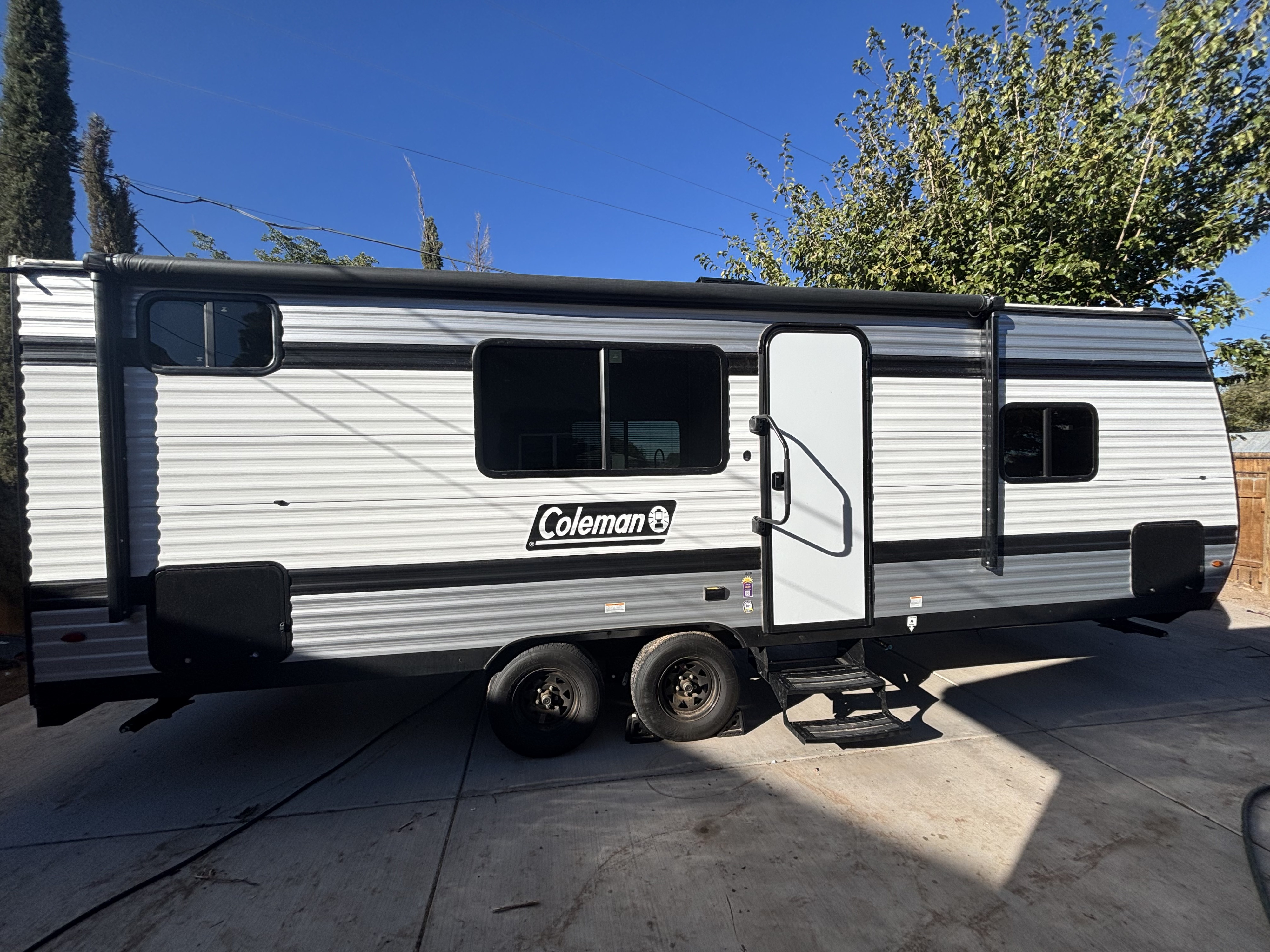 2025 Coleman 23 B