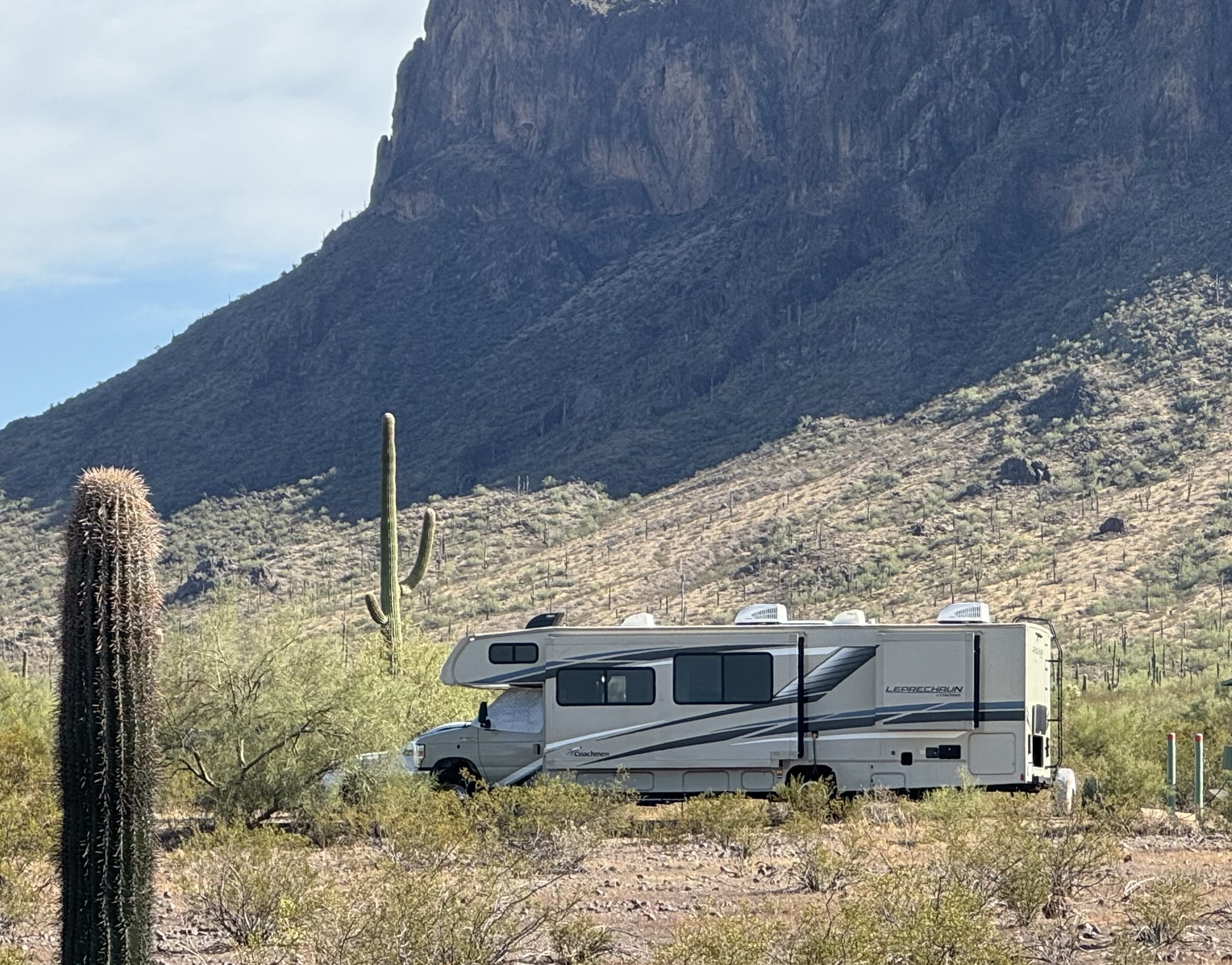 Coachman Leprechaun Premier MB318 - Super Clean and Luxury RV Rental