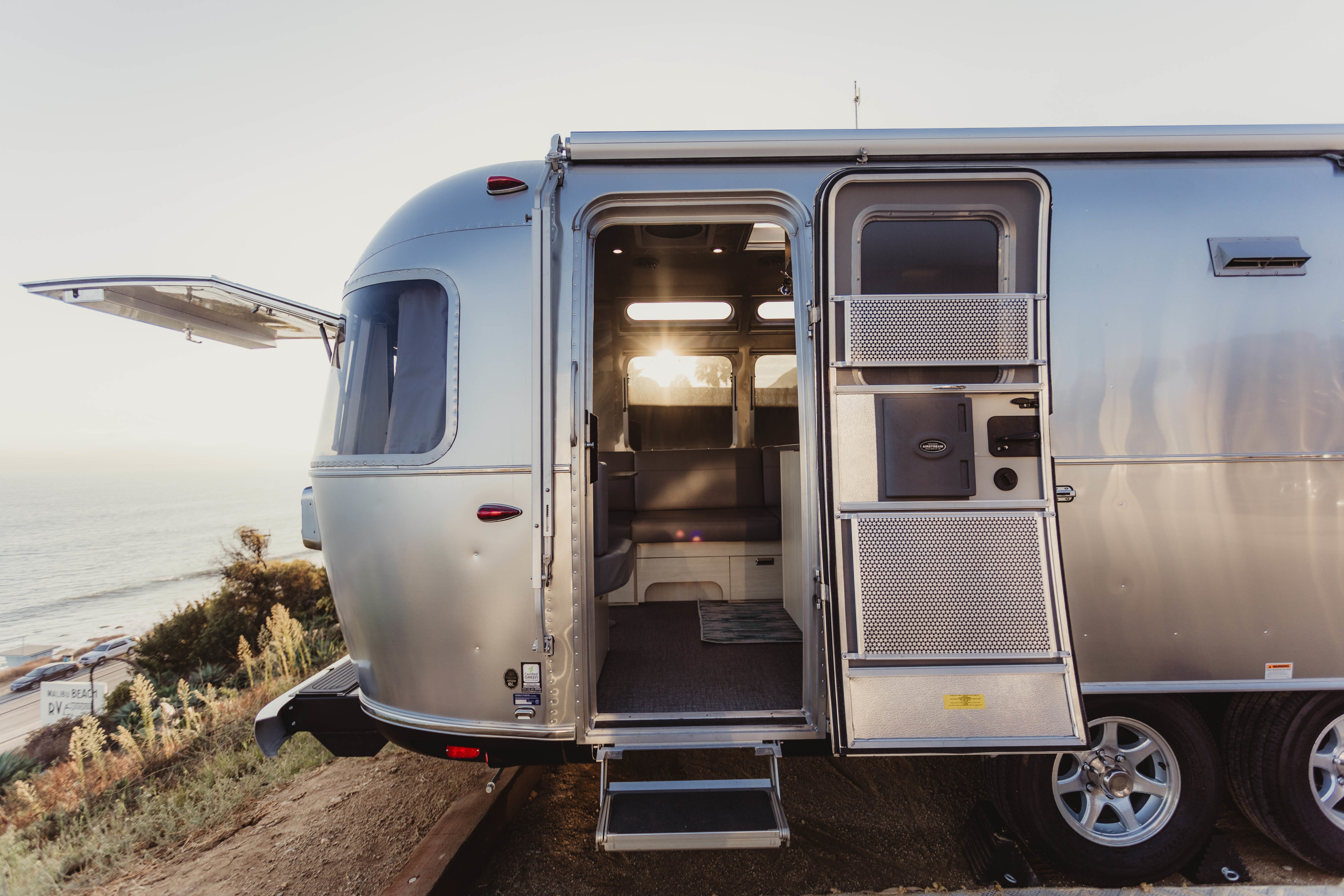 Travel trailer RV Rental 