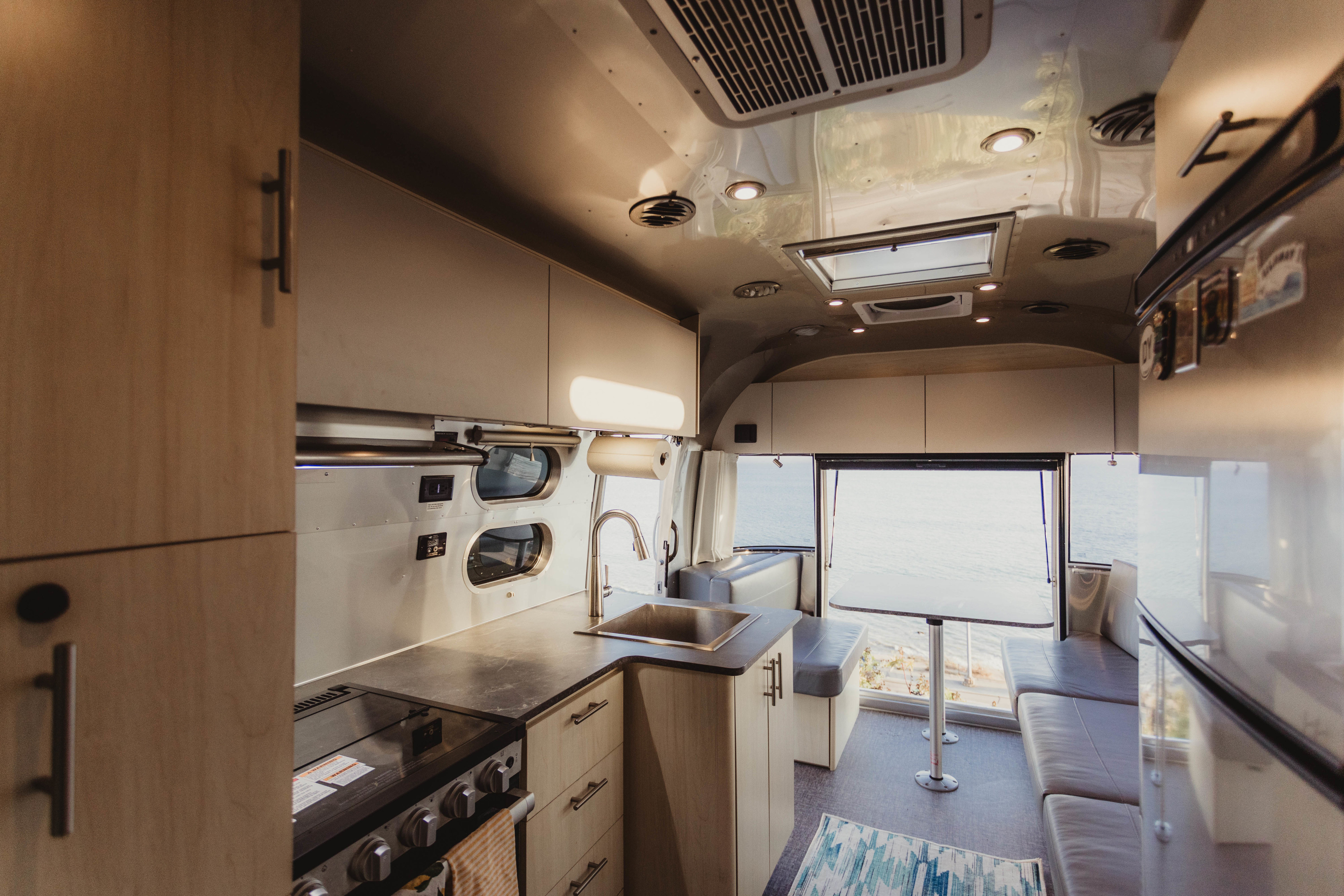 Travel trailer RV Rental 