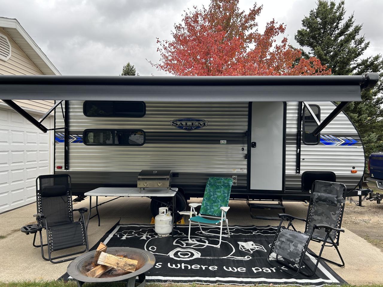 [#2] 2022 Forest River FSX 176QBHK....... We deliver and set up!