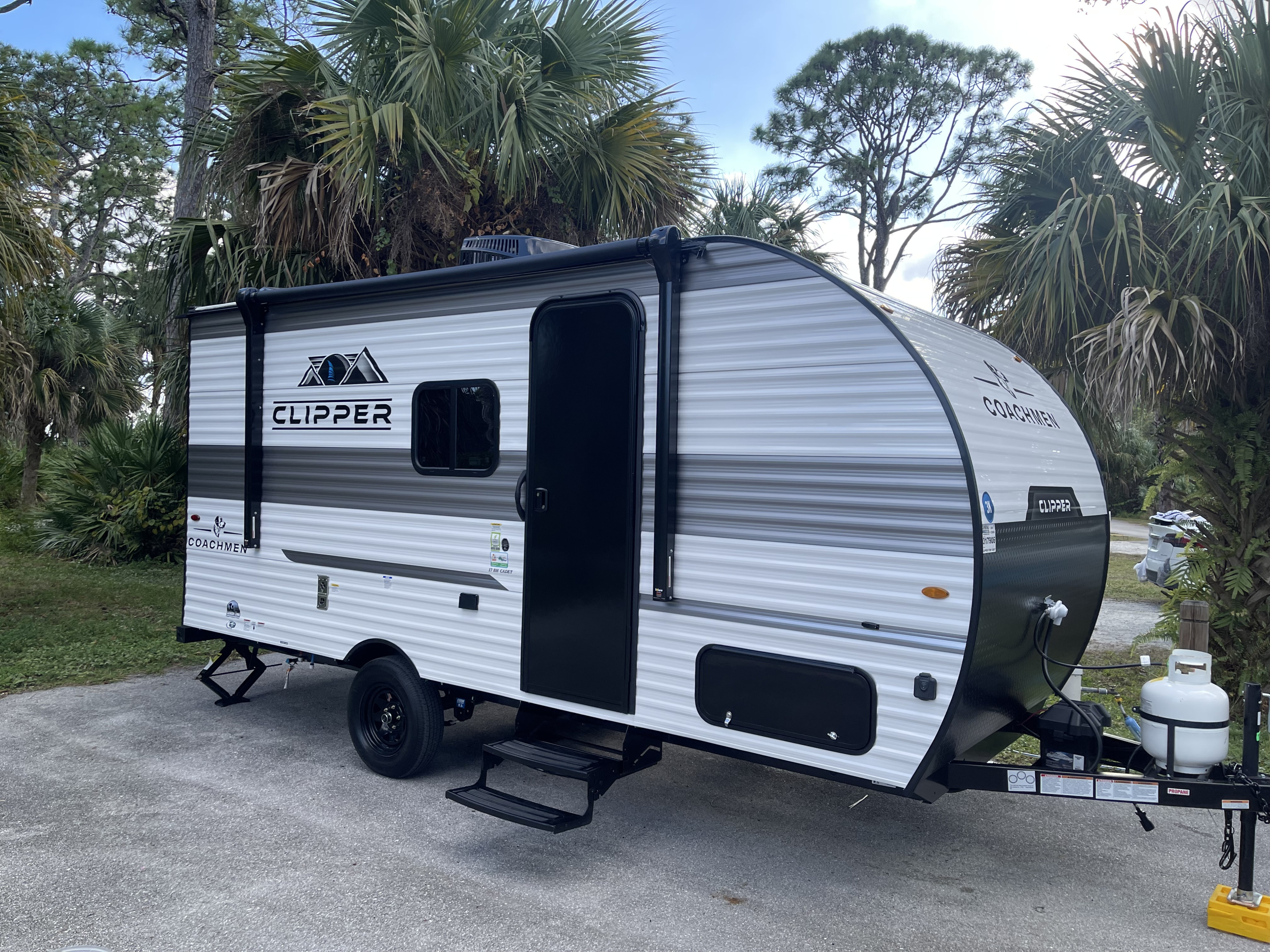 Coachman Clipper Bunkhouse Hideaway