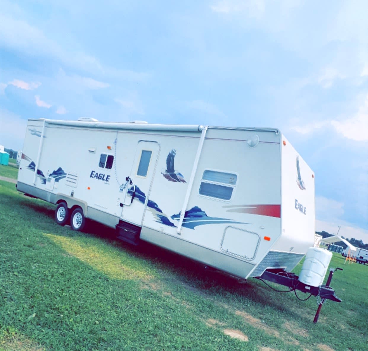 2006 Jayco Eagle - Sleeps 8! Pet Friendly! Everything You Need Included!