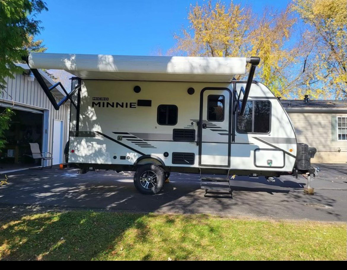 2021 Winnebago Minnie Winnie Travel trailer Rental in