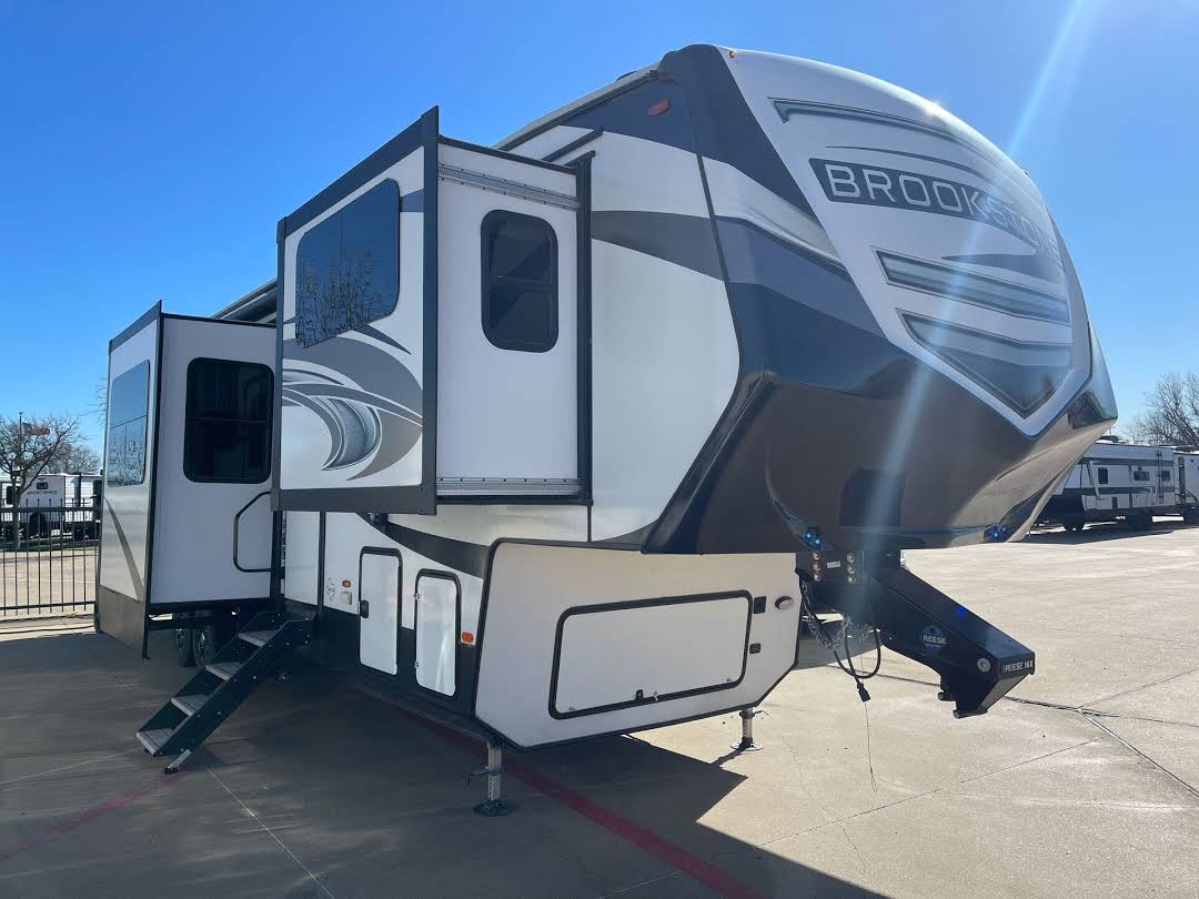 2021 Coachman Brookstone 344 FL