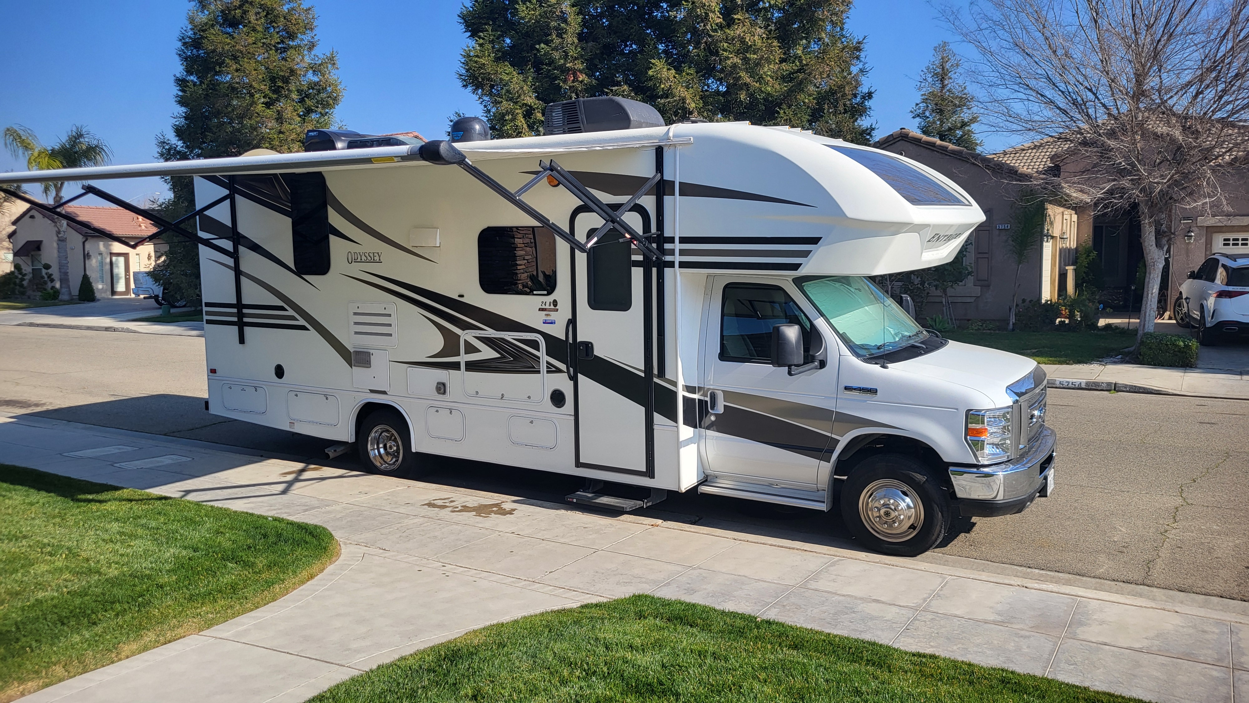 2019 Odessey Entegra 24B