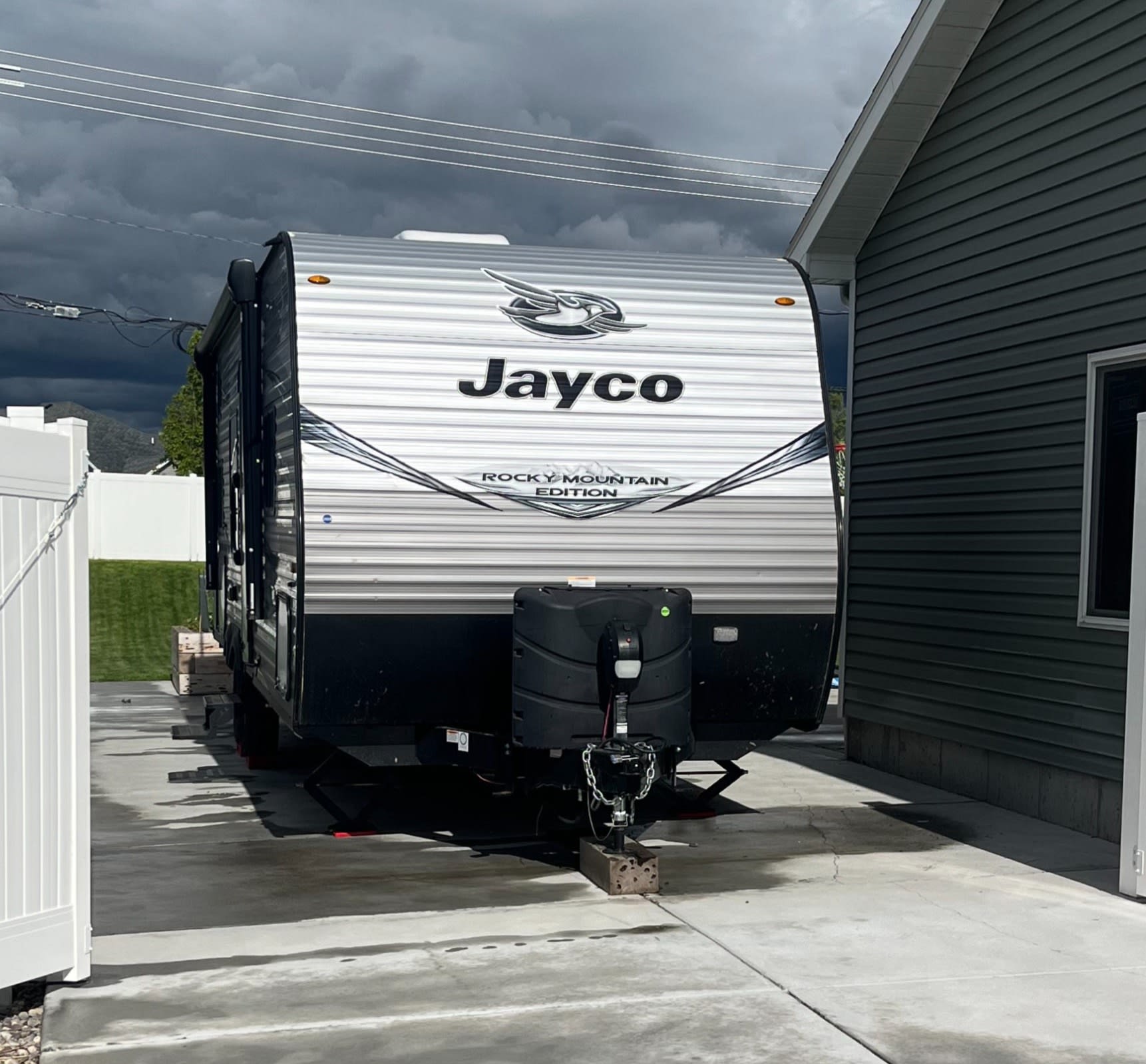 Spacious modern camper with ample sleeping options
