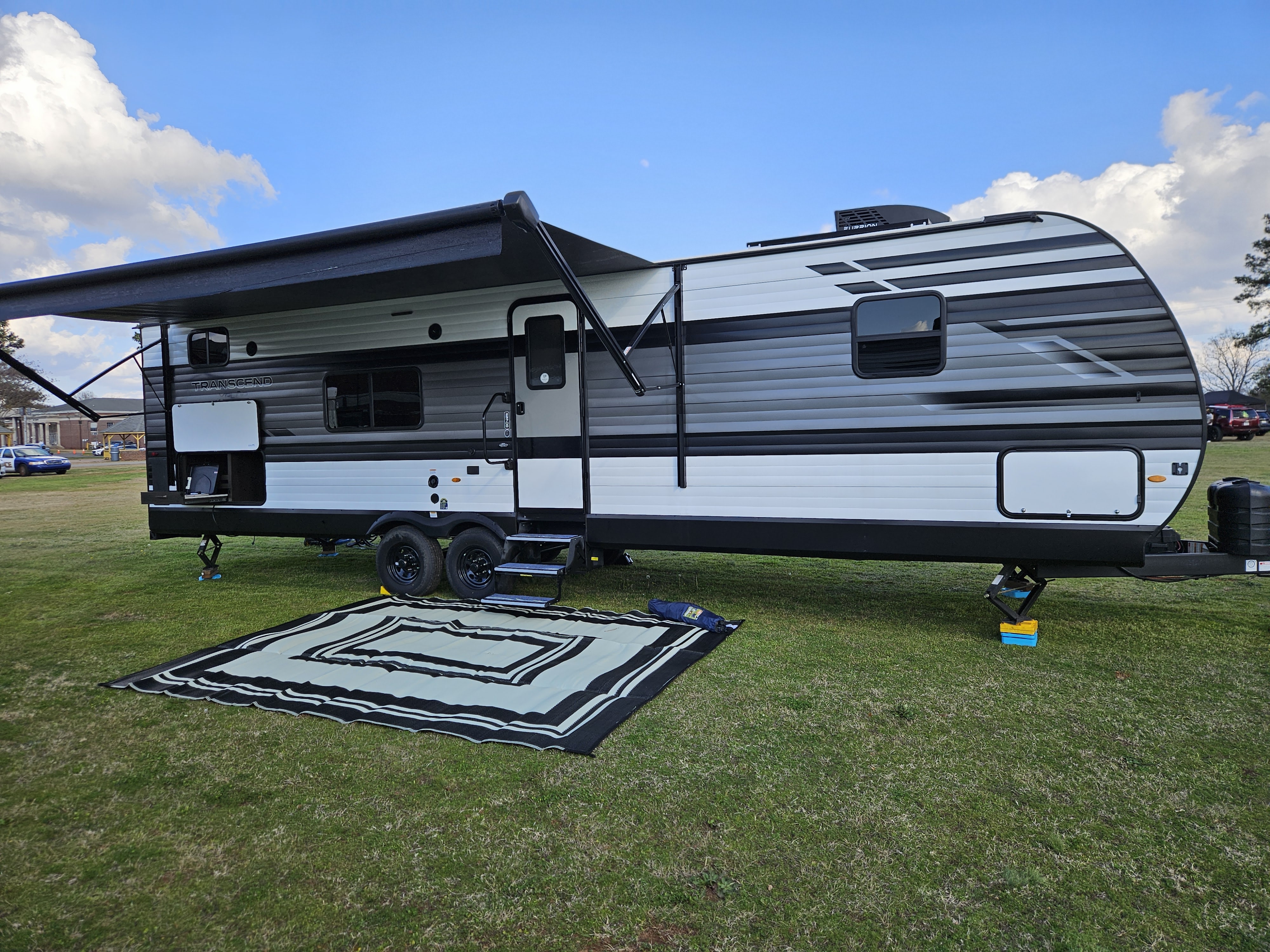 2024 Grand Design Transcend Xplor 297QB Ultimate Bunkhouse