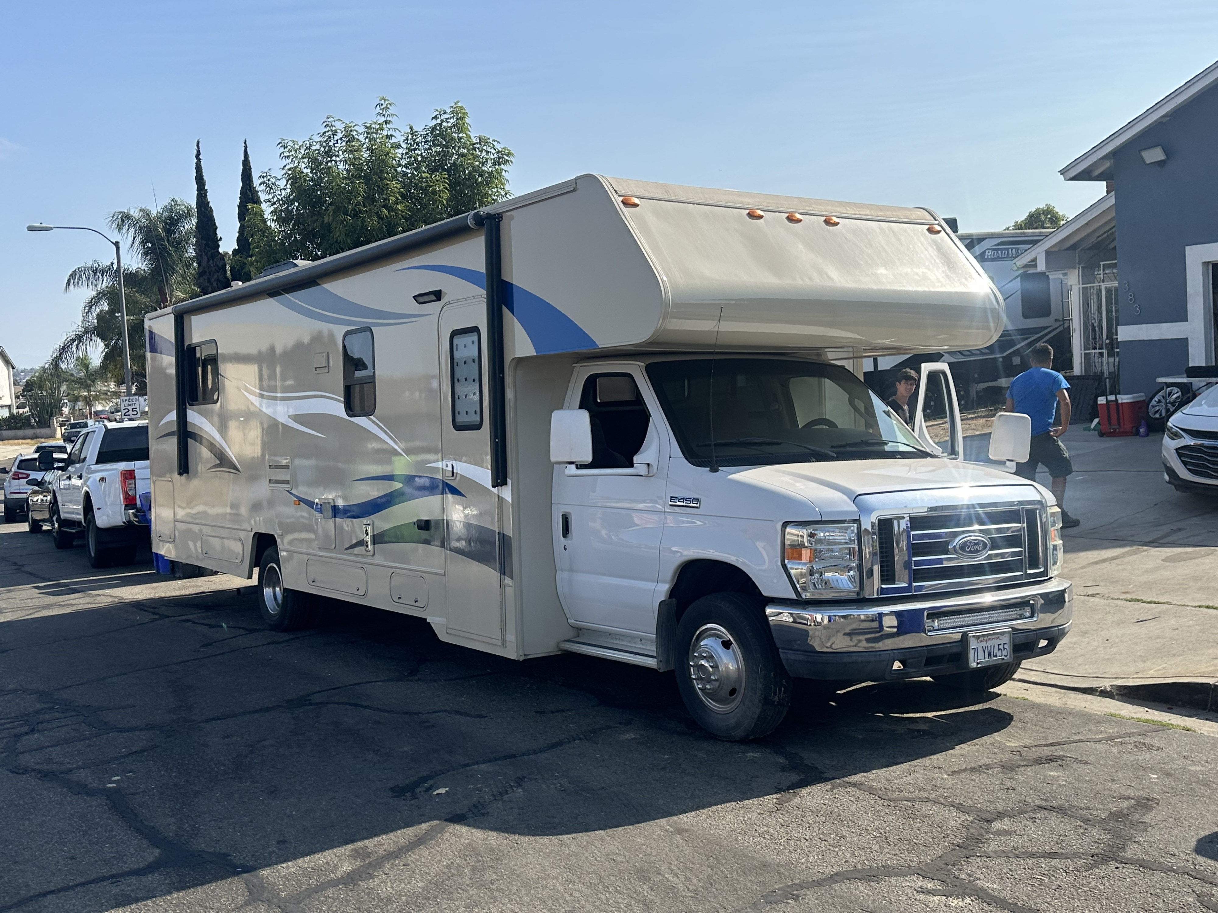 Winnebago MINNIE WINNIE