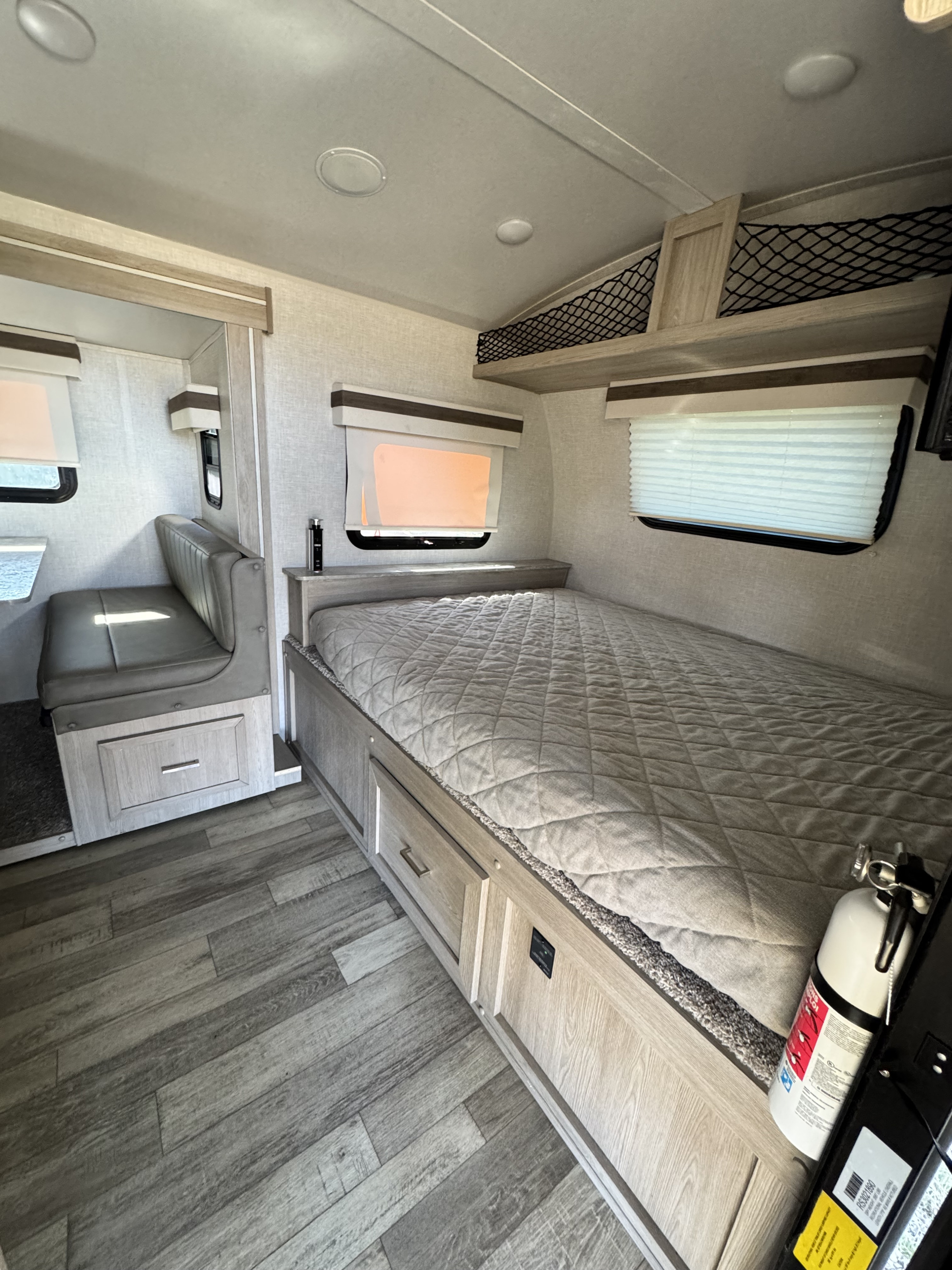 Travel trailer RV Rental 