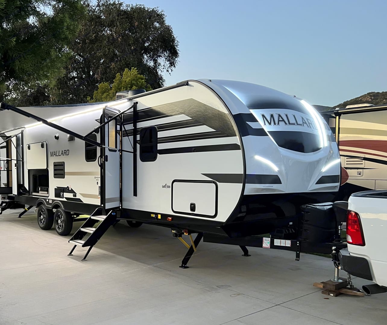 2022 Heartland Mallard - HUGE Bunkhouse!  Great for families