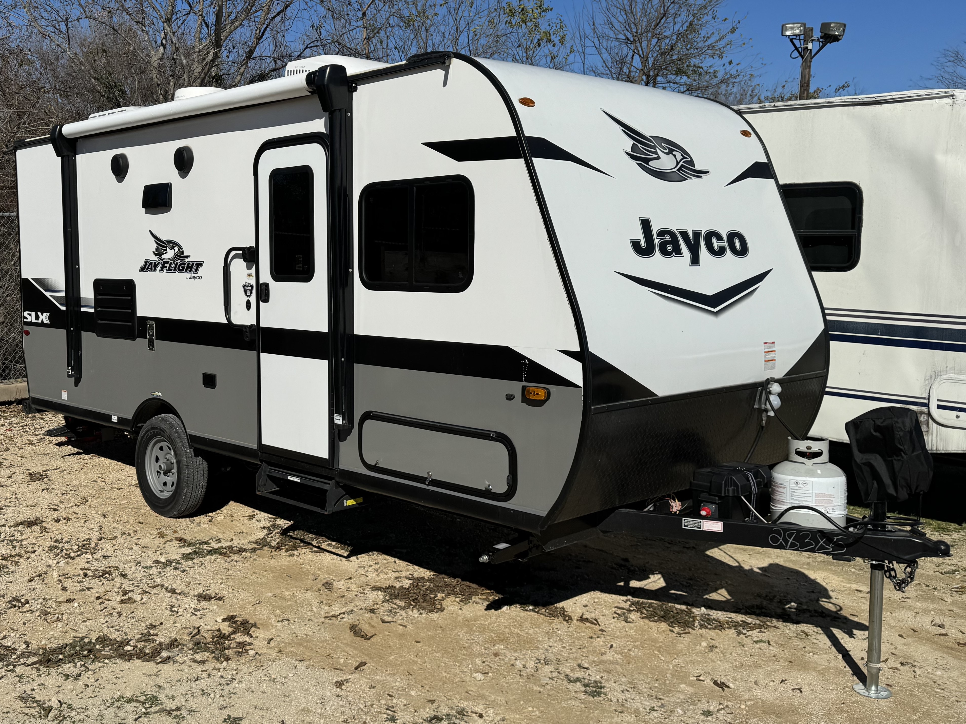 21' Bunkhouse - Delivery Available