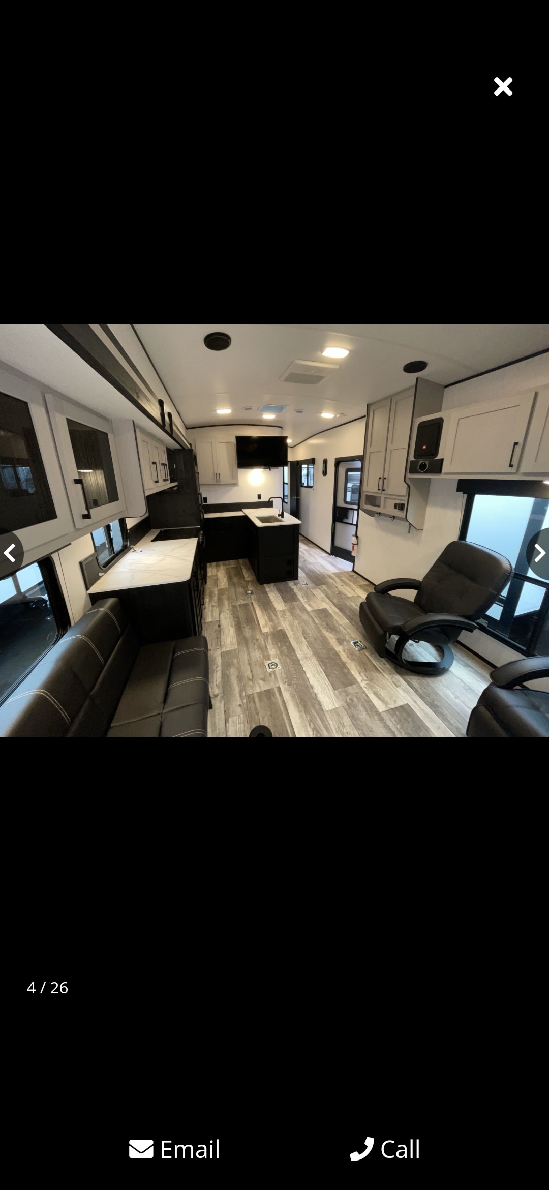 2022 fuel toyhauler rv!