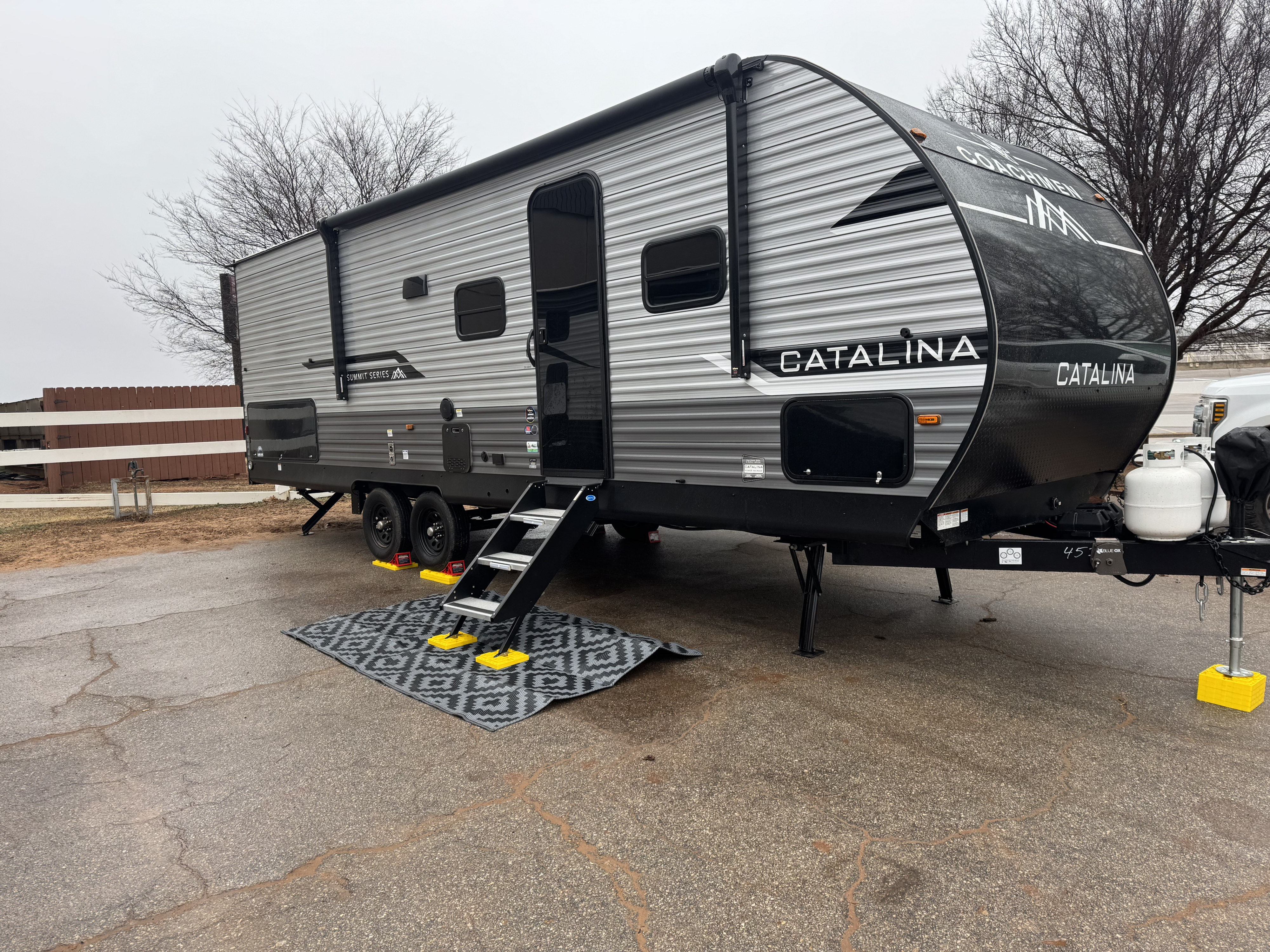 2025 Coachmen Catalina 261BHS **15% Discount**