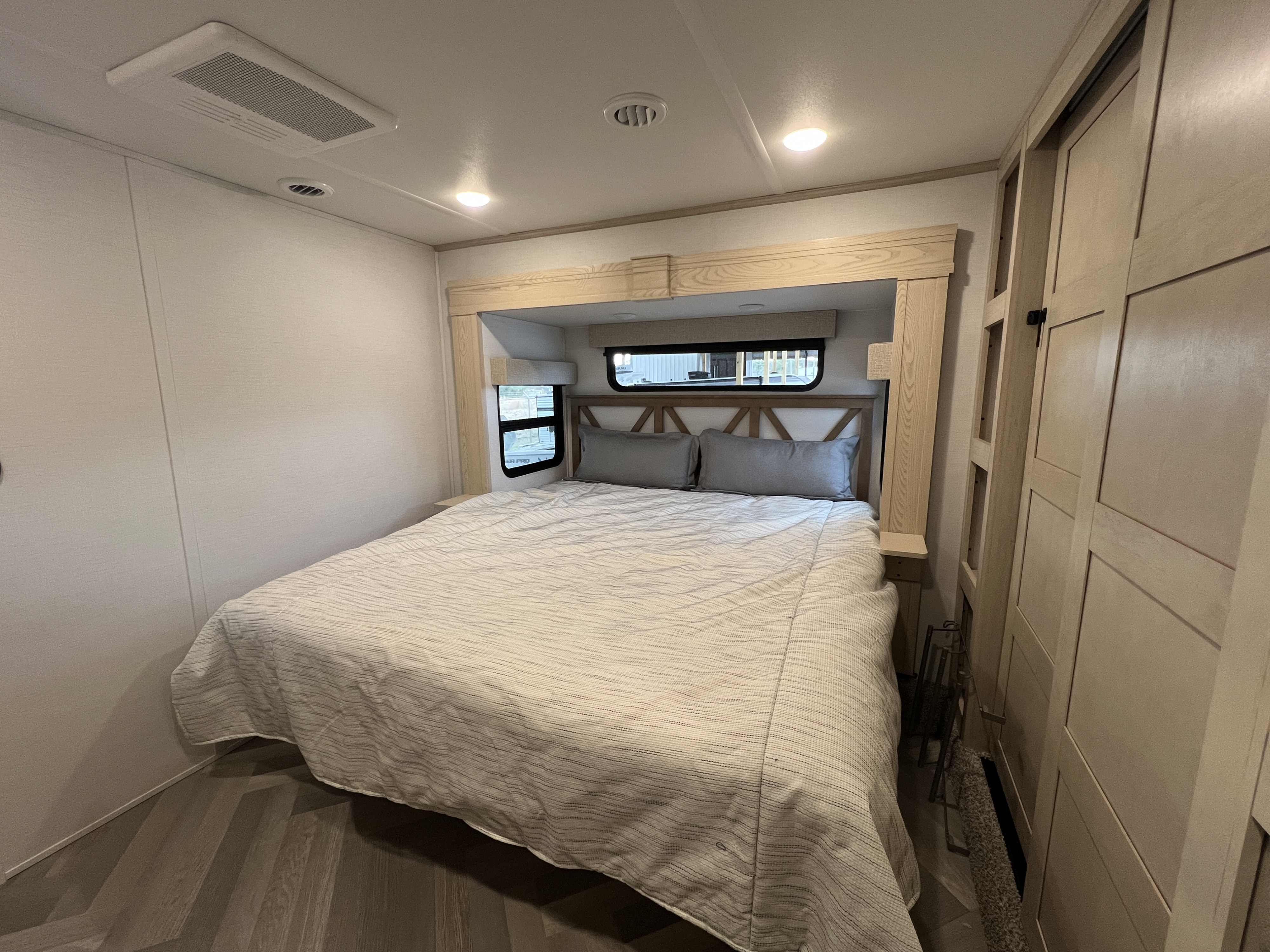 Forest River Sanibel 2025