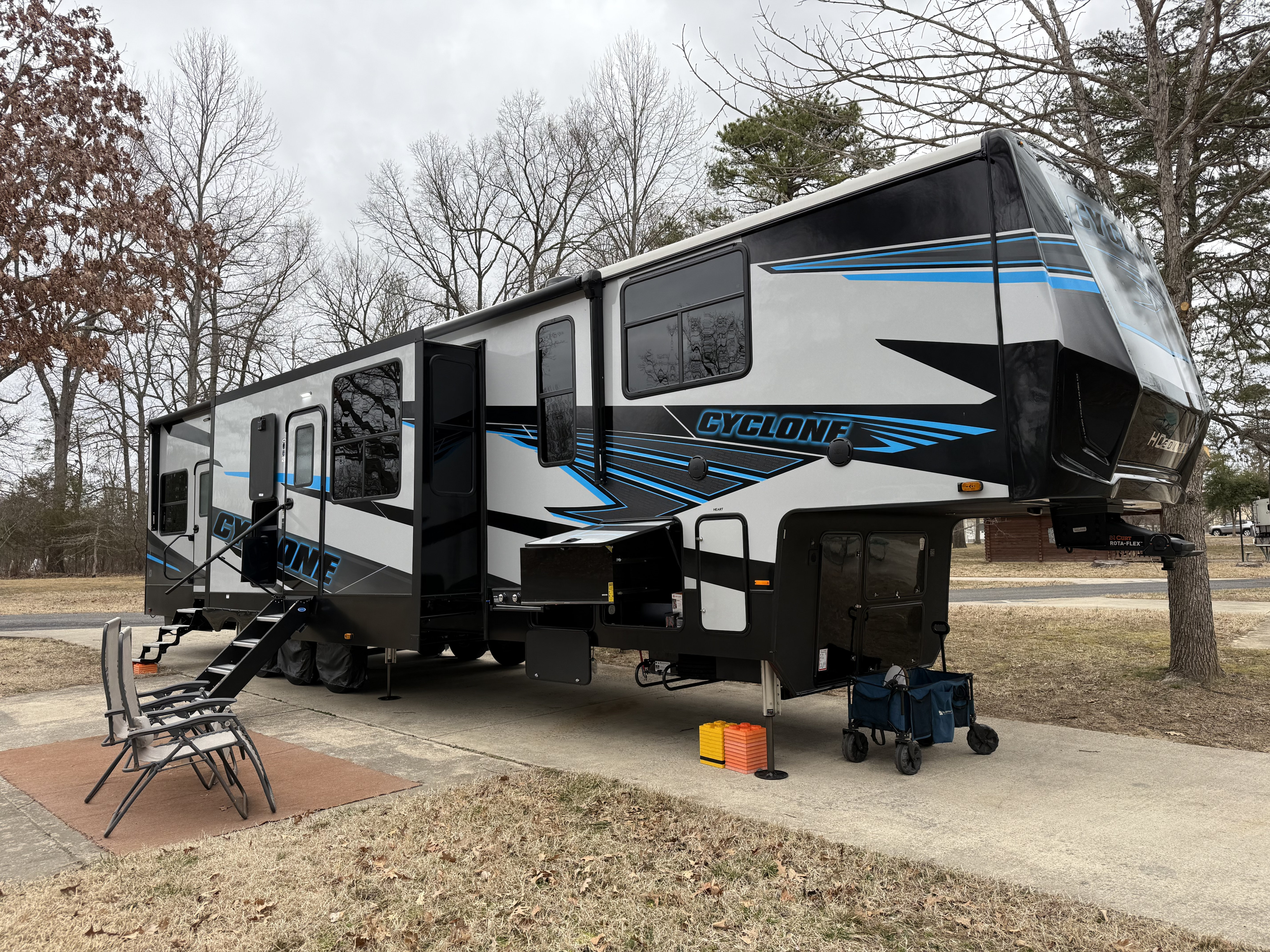 2025 Heartland Cyclone Fifth-wheel in Crownsville, MD | Outdoorsy