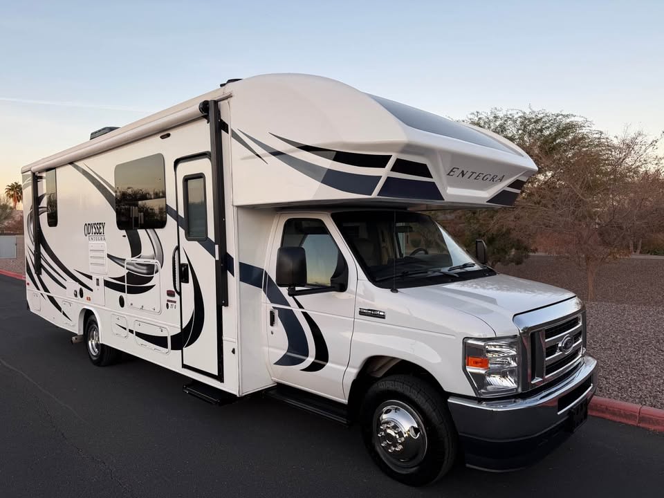 **$250 Gas/Mileage Incentive 4 Nights or more** Princess Leia Odyssey 27U
