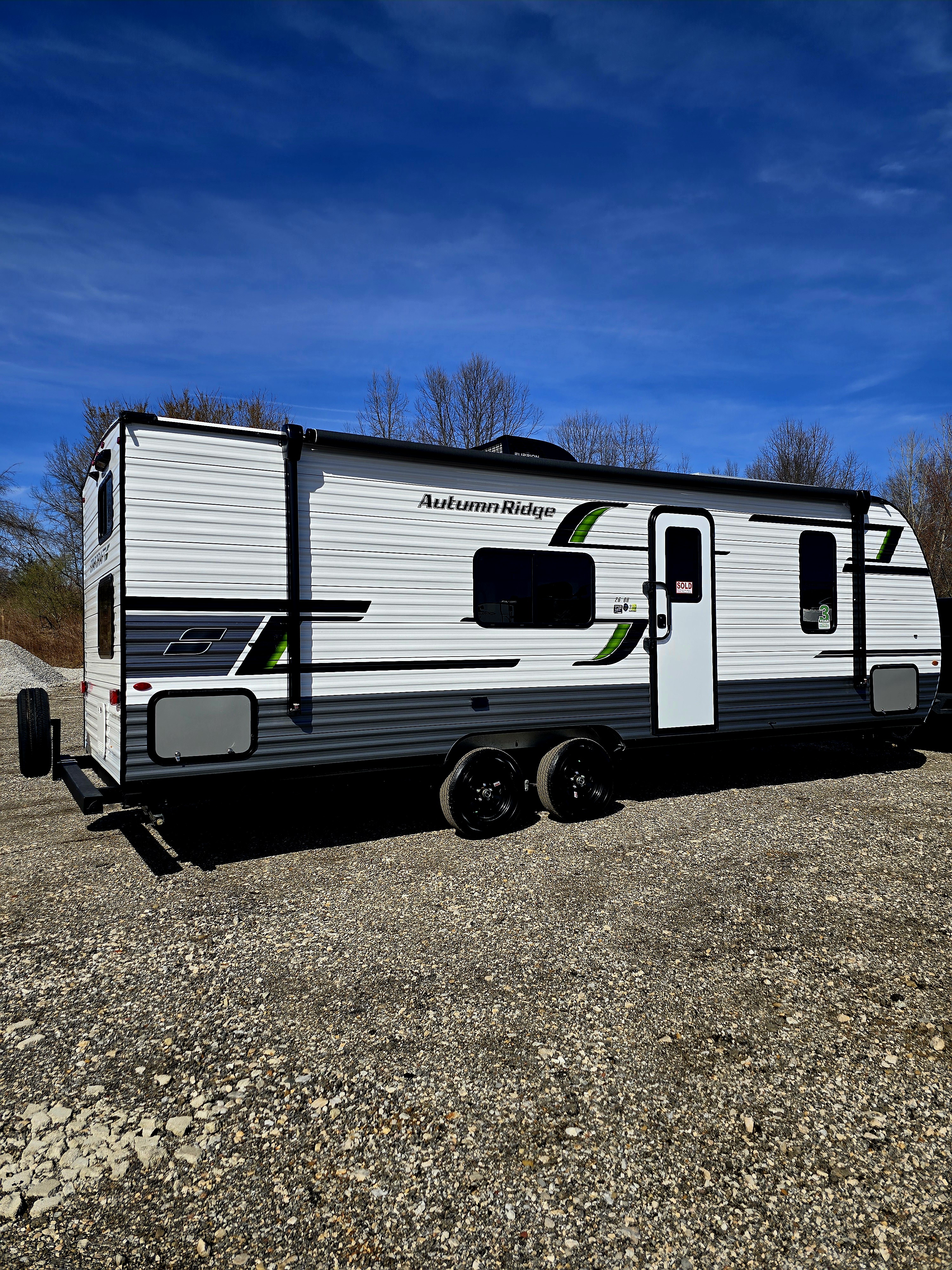 2025 unit!  Space and comfort for the whole crew!