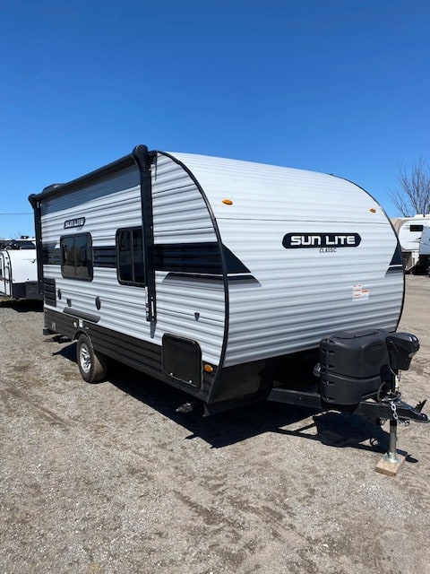 ERROLL'S 2021 SUN LITE 18RD