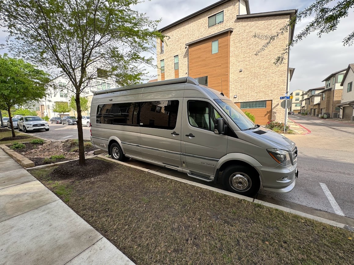 Airstream Interstate 24Grand Touring