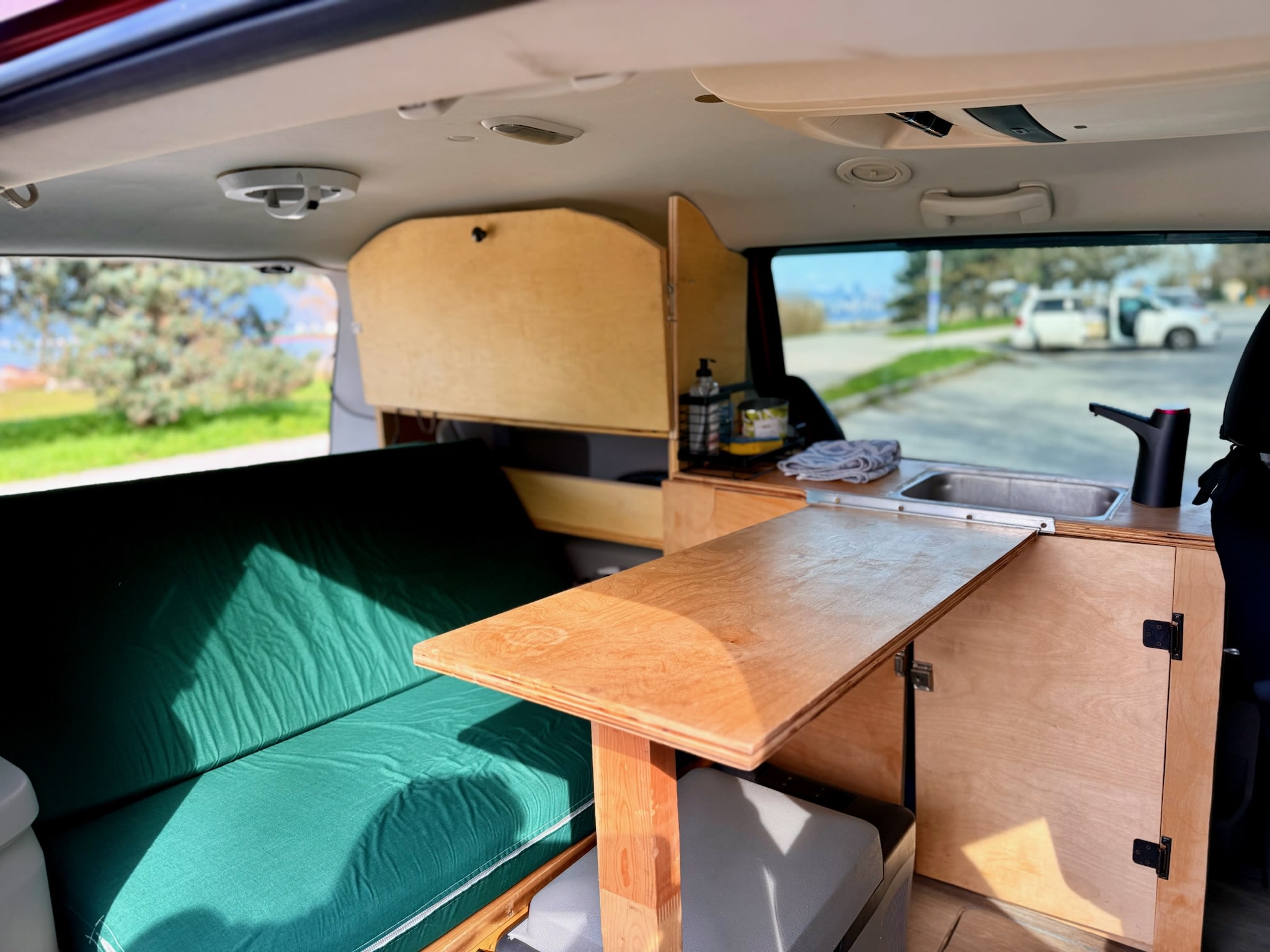 Maude - Vantura Dodge Caravan