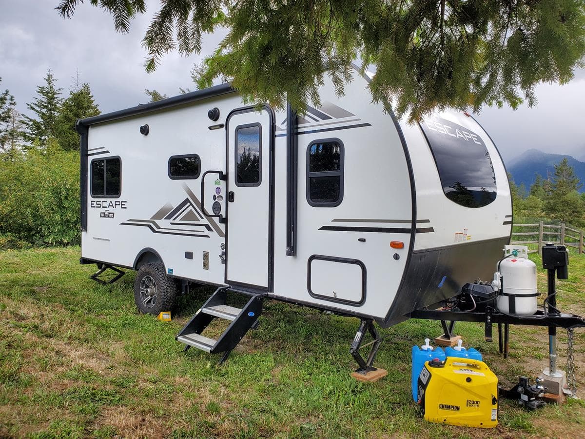 2021 22' Escape Hatch Trailer