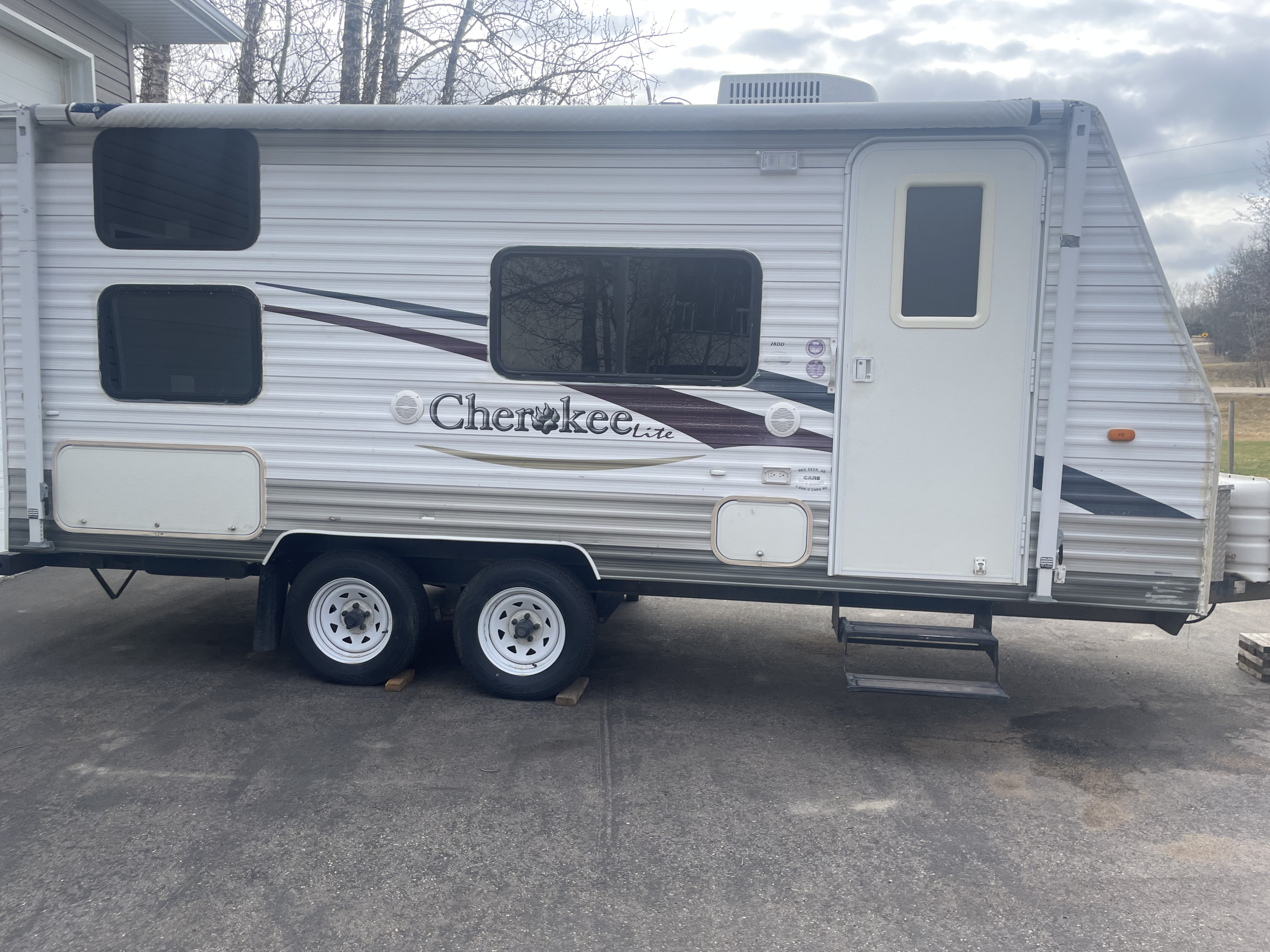 2006 Forest River Cherokee Lite