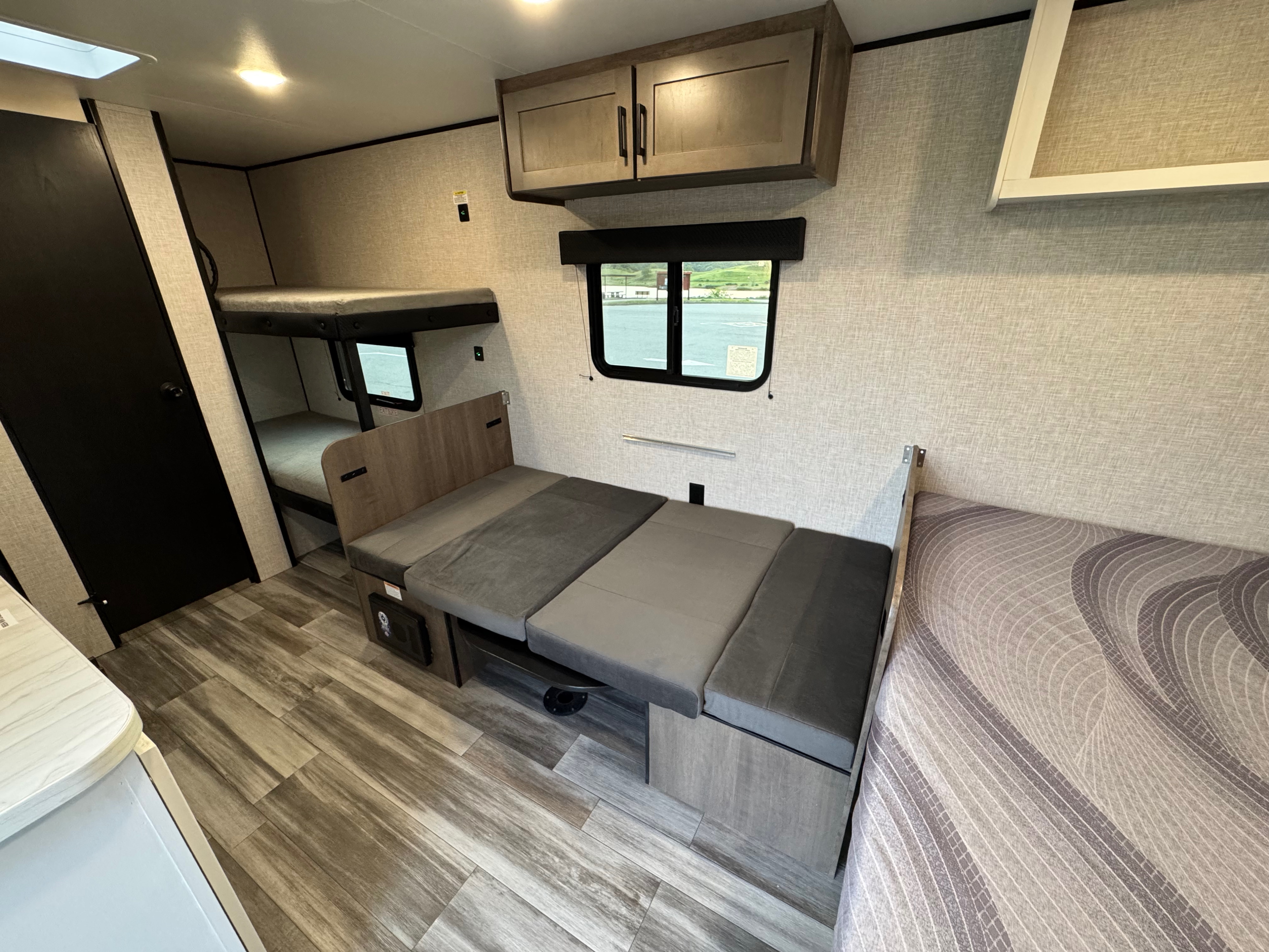 Dinette Folded into Bed. Jayco Jay Flight 2025