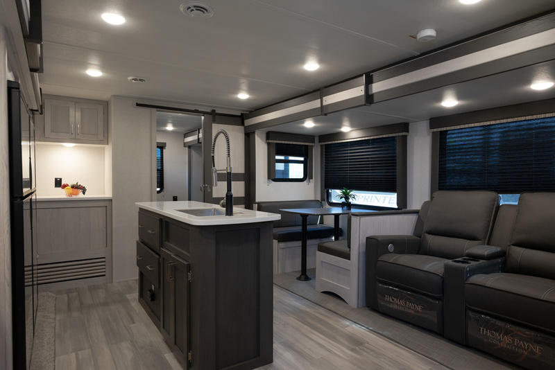 RV Rental Laramie Snowy Range Sleeps 6