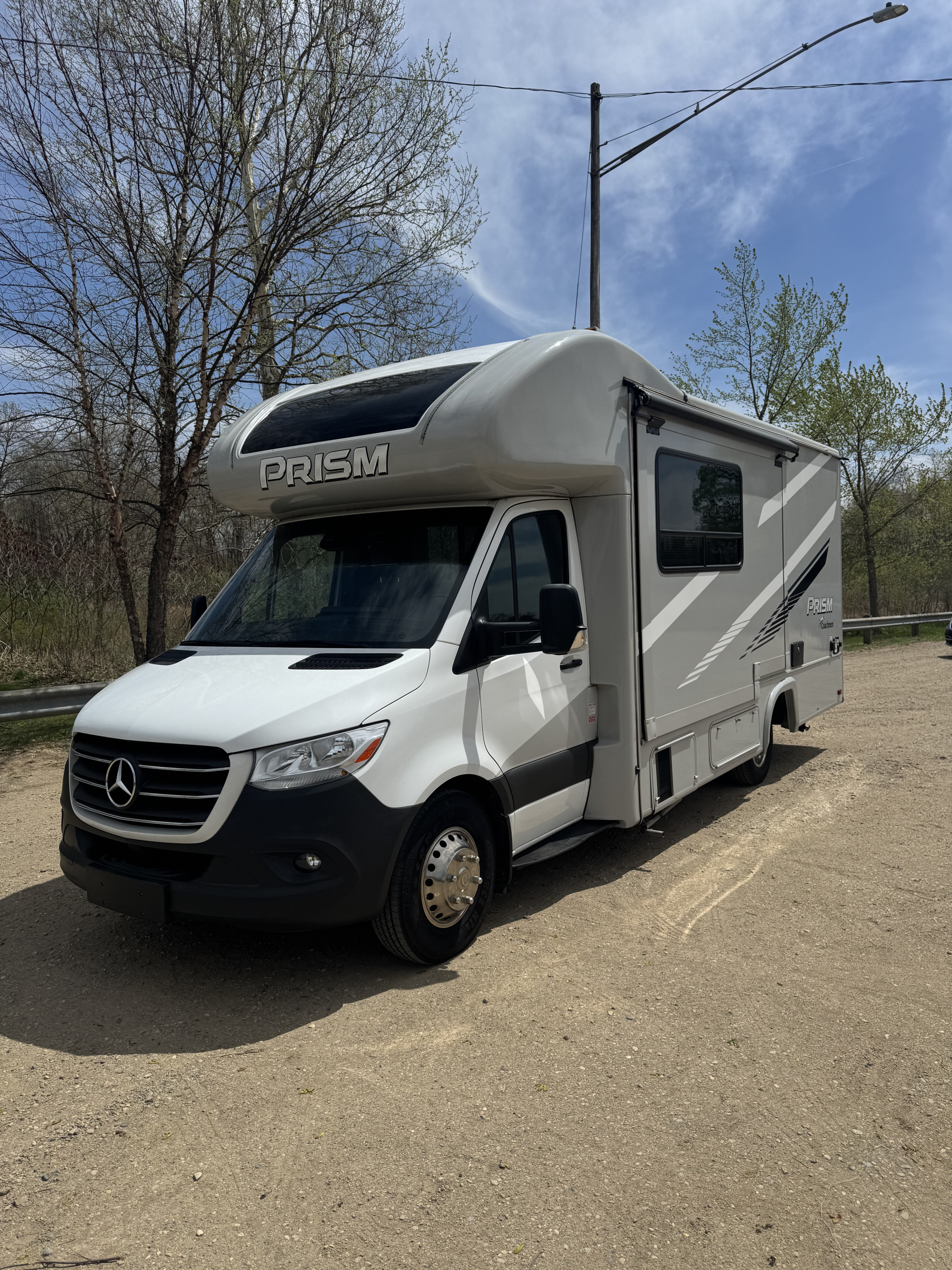 2022 24’ Diesel Mercedes Coachmen prism