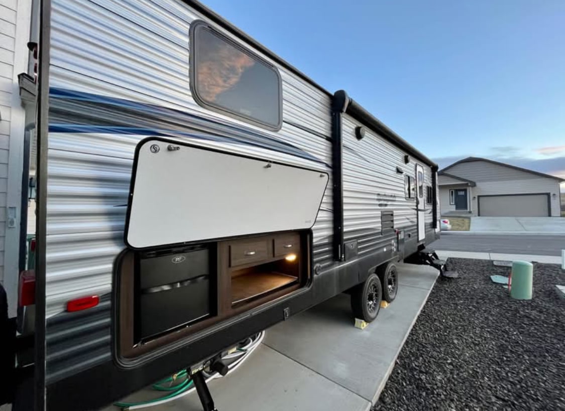 The Tovar's Kid Friendly Bunkhouse with Privacy