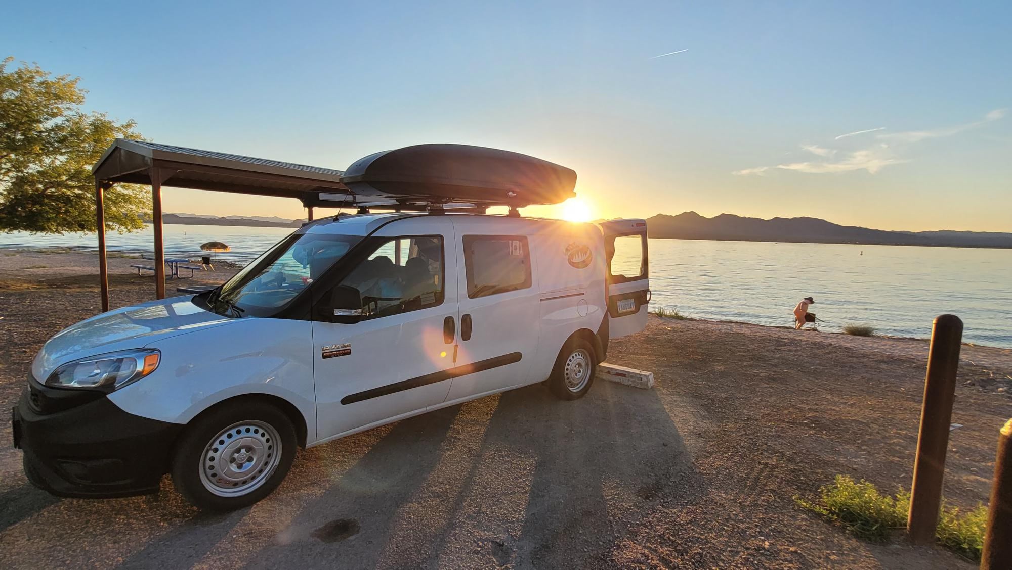 Orca – Camper Van Rental by VegasCampers (Las Vegas)