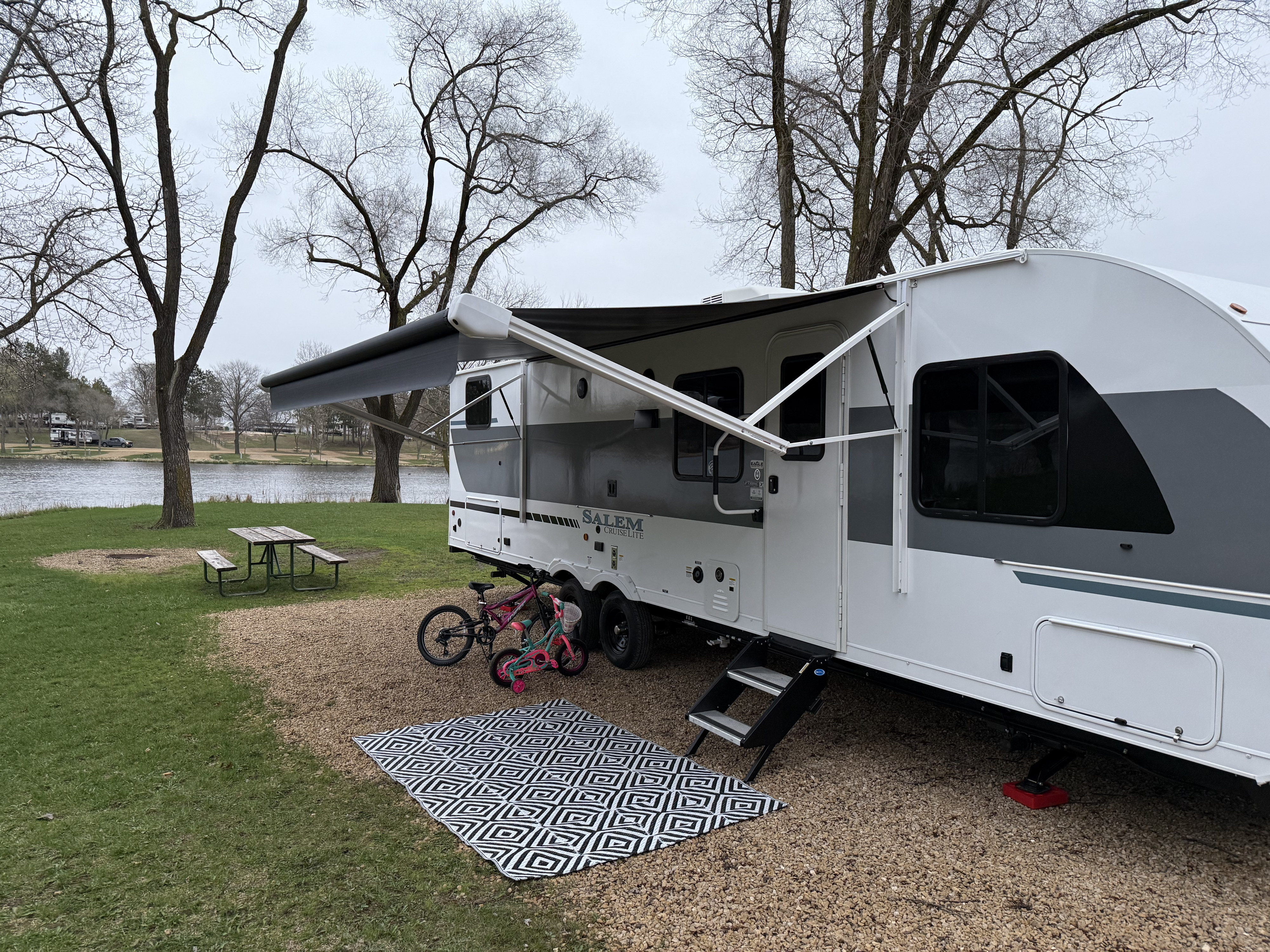 2025 Salem Cruise Lite