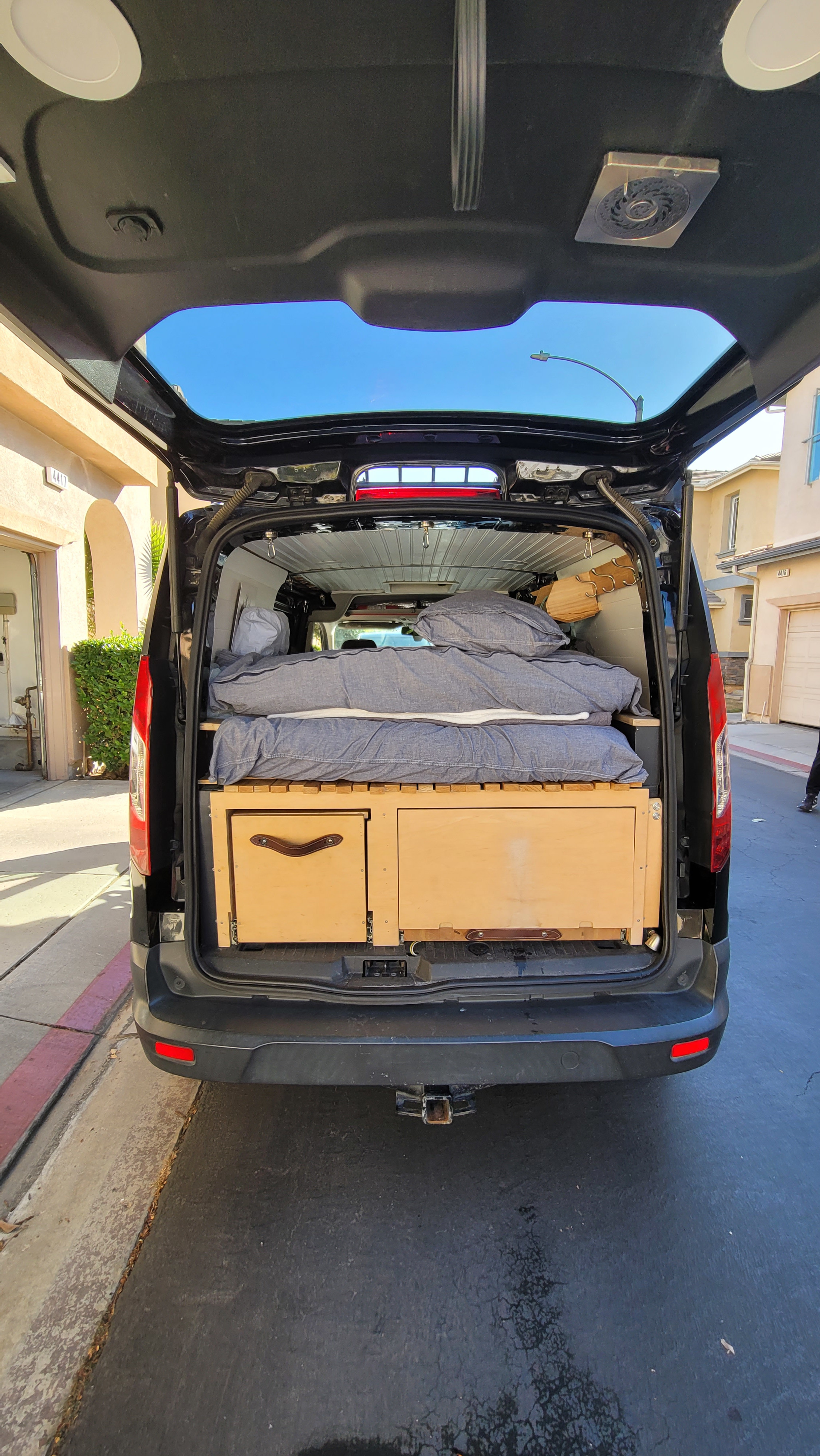 Camper van RV Rental 