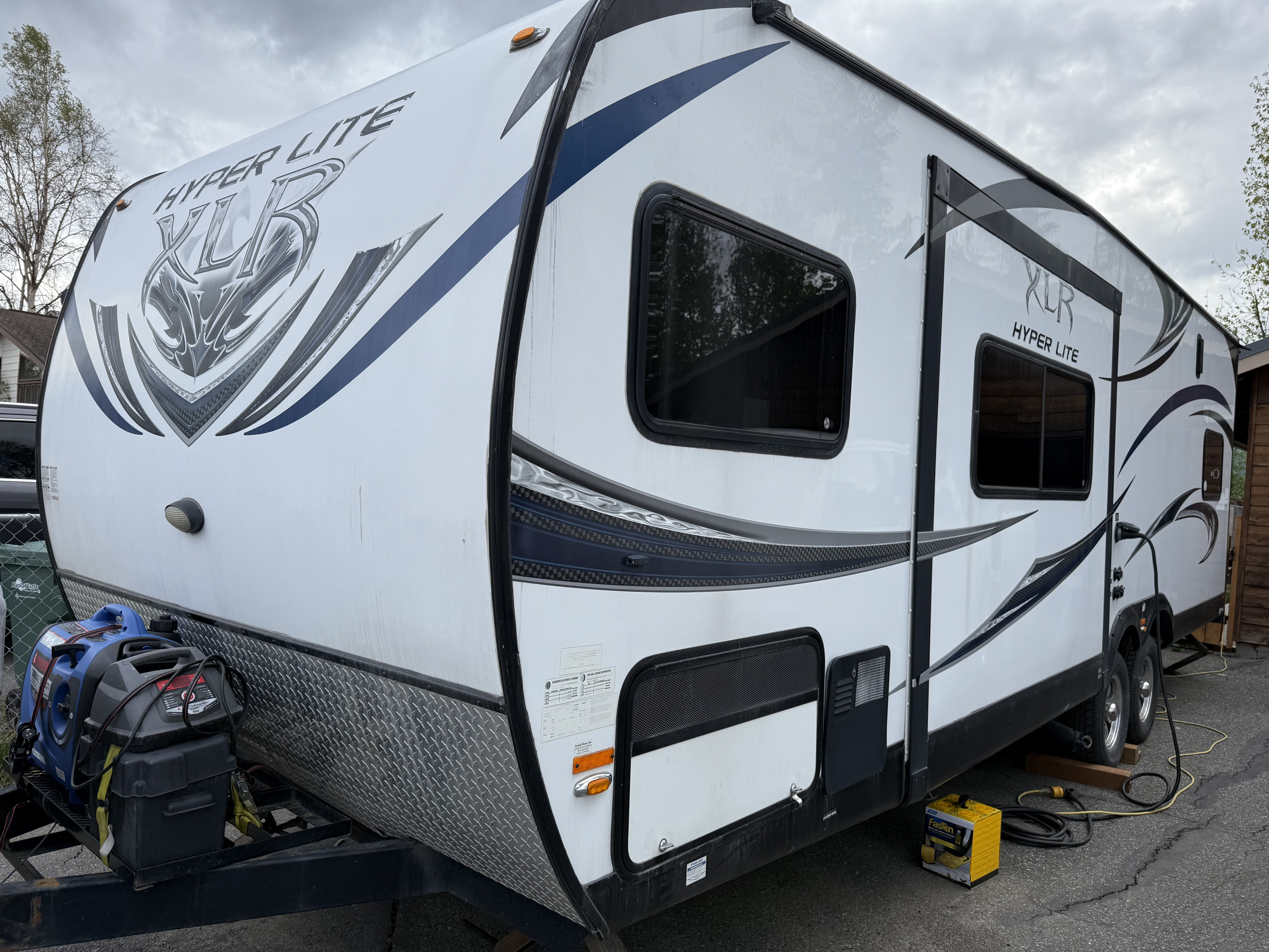 2013 Forest River XLR Hyper Lite 27' Toy Hauler