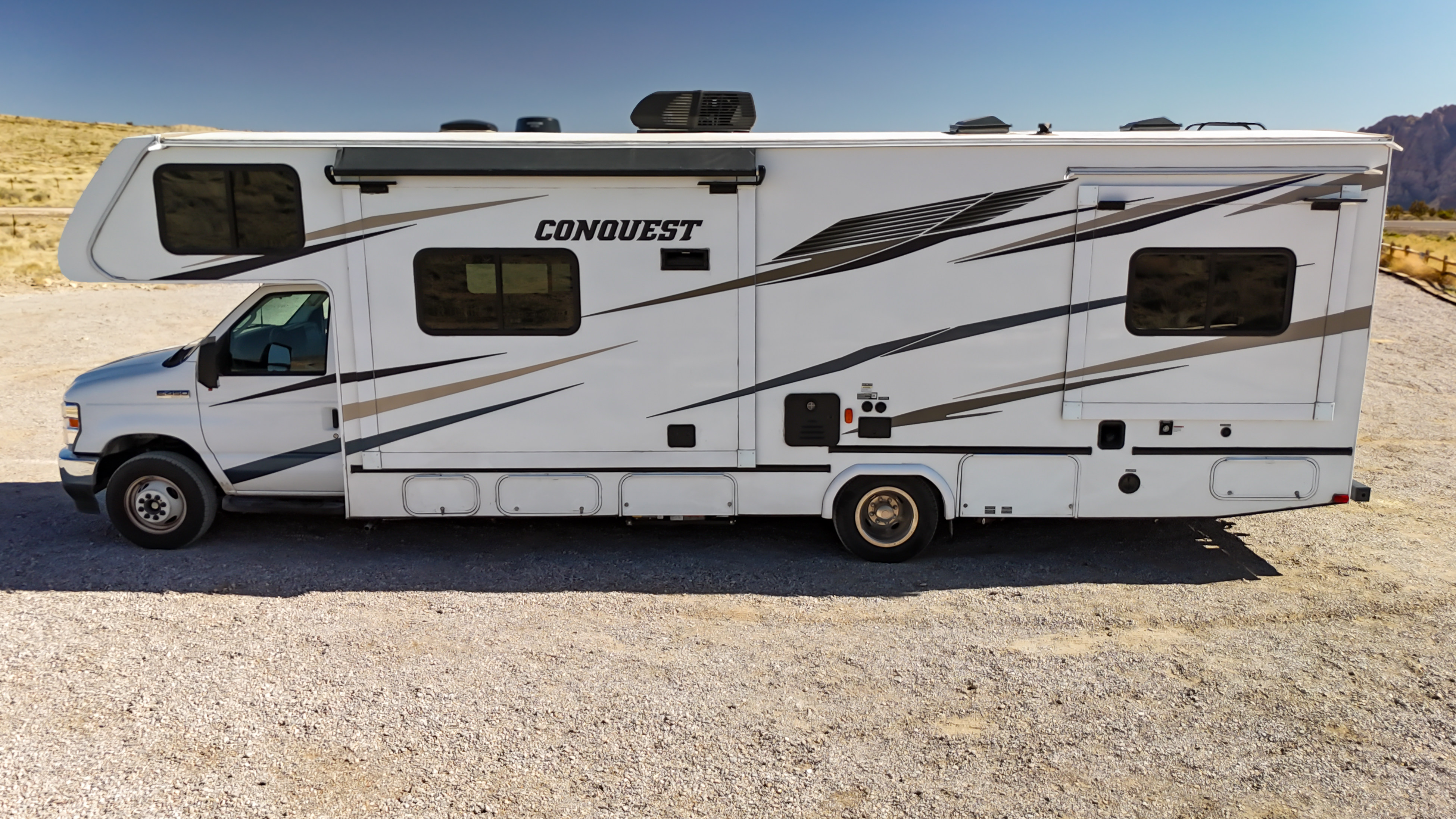 Sleeps 6 - 2024 Gulf Stream Conquest 6314D-PHX19964