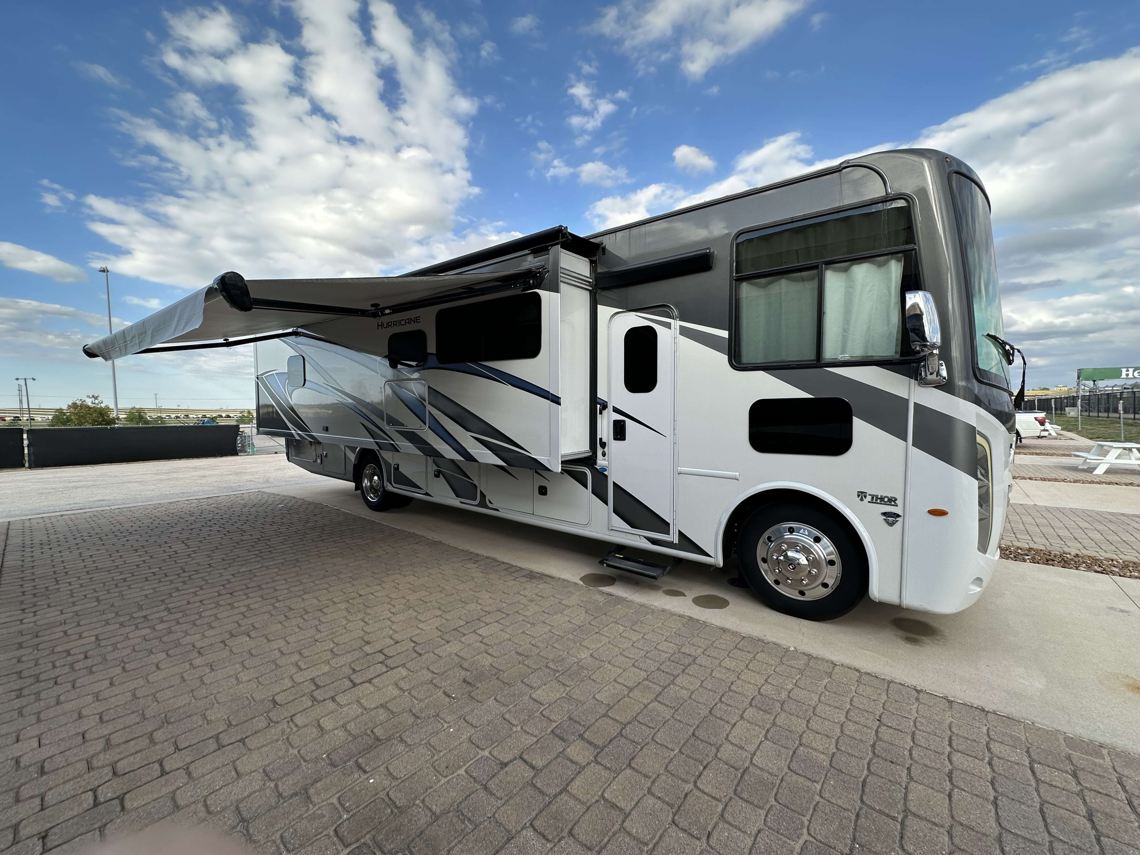 36FT Luxury RV